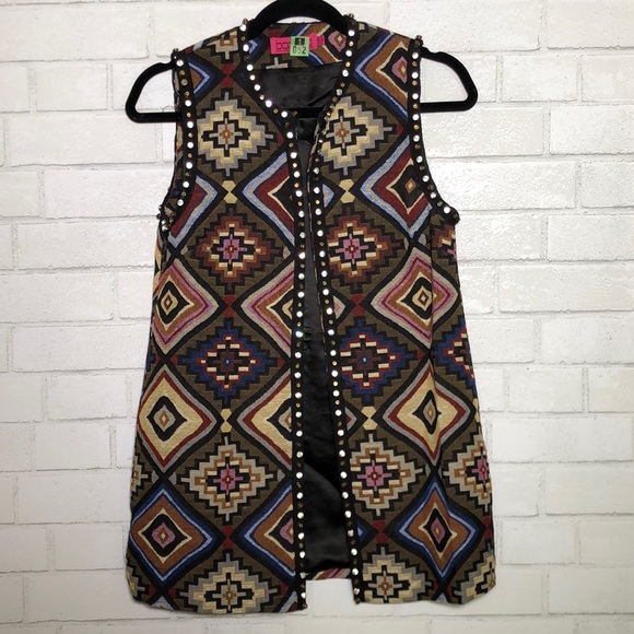 Boohoo - Vintage Style Embellished Tapestry Long Vest - 2