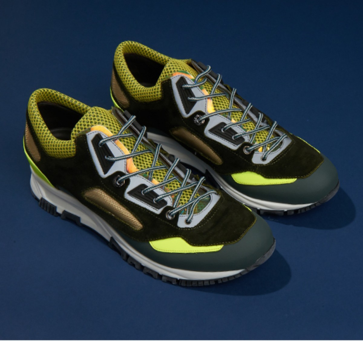 Rare Running Racer Reflect Sneaker EU40 UK6 US7 - 1