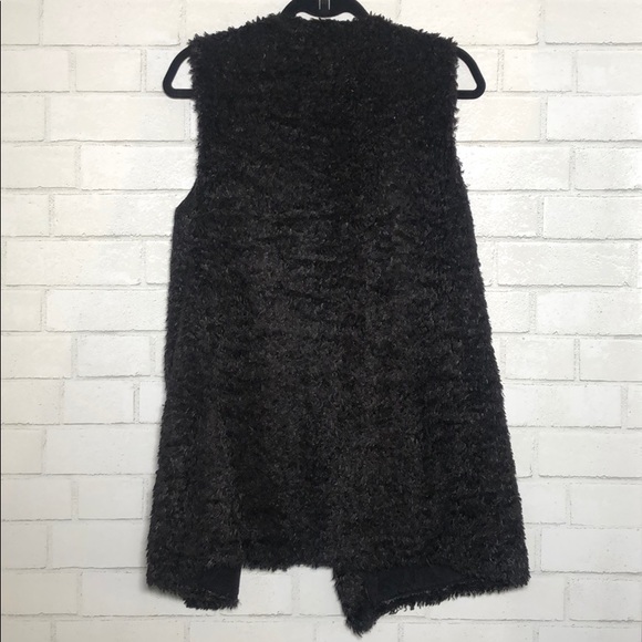 Piko 1988 - Black Super Soft Shaggy Faux Fur Vest - 2