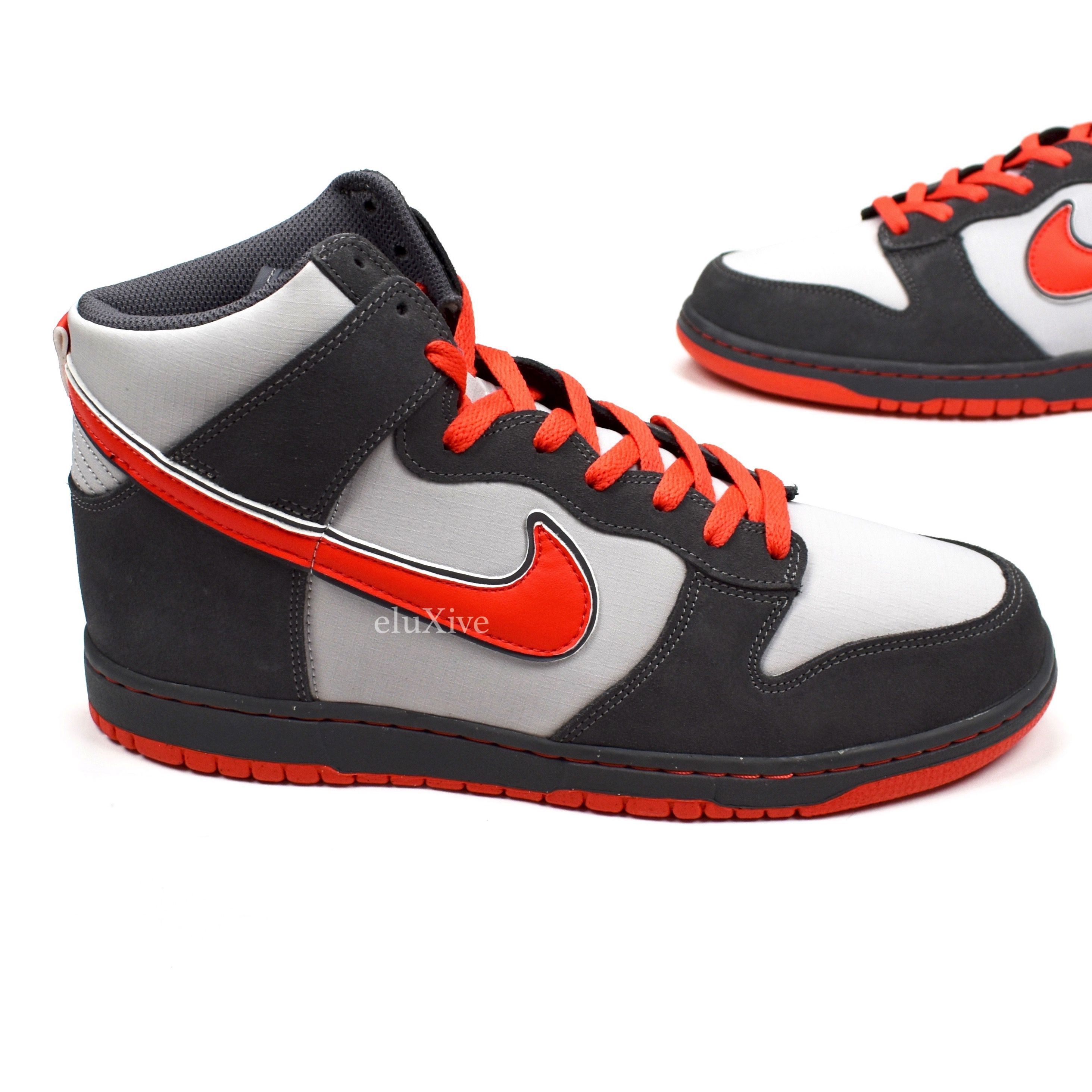 Dunk High 6.0 PRM Gray Max Orange DS - 3