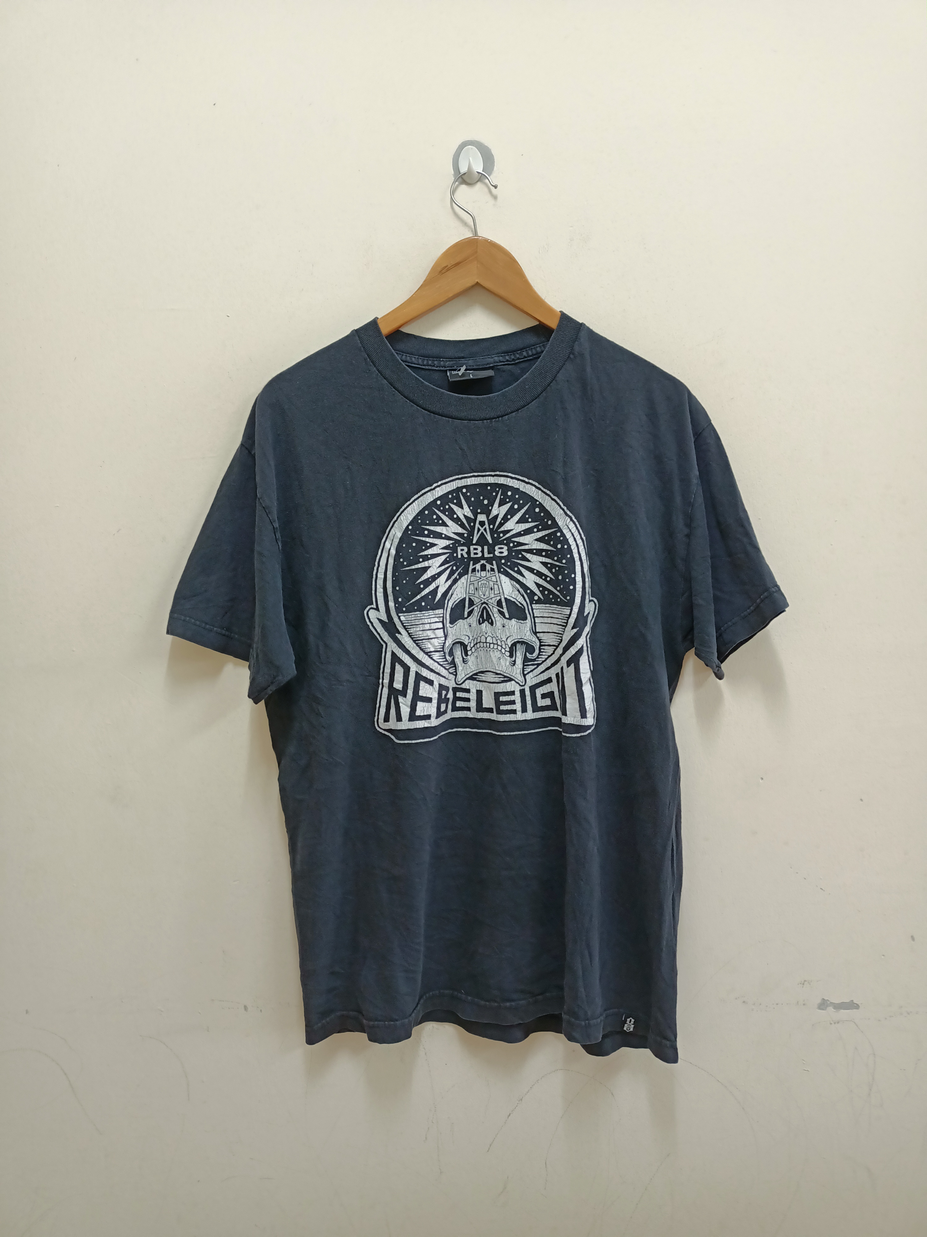 Rebel 8 - RBL8 Rebel Eight streetwear t-shirt - 1