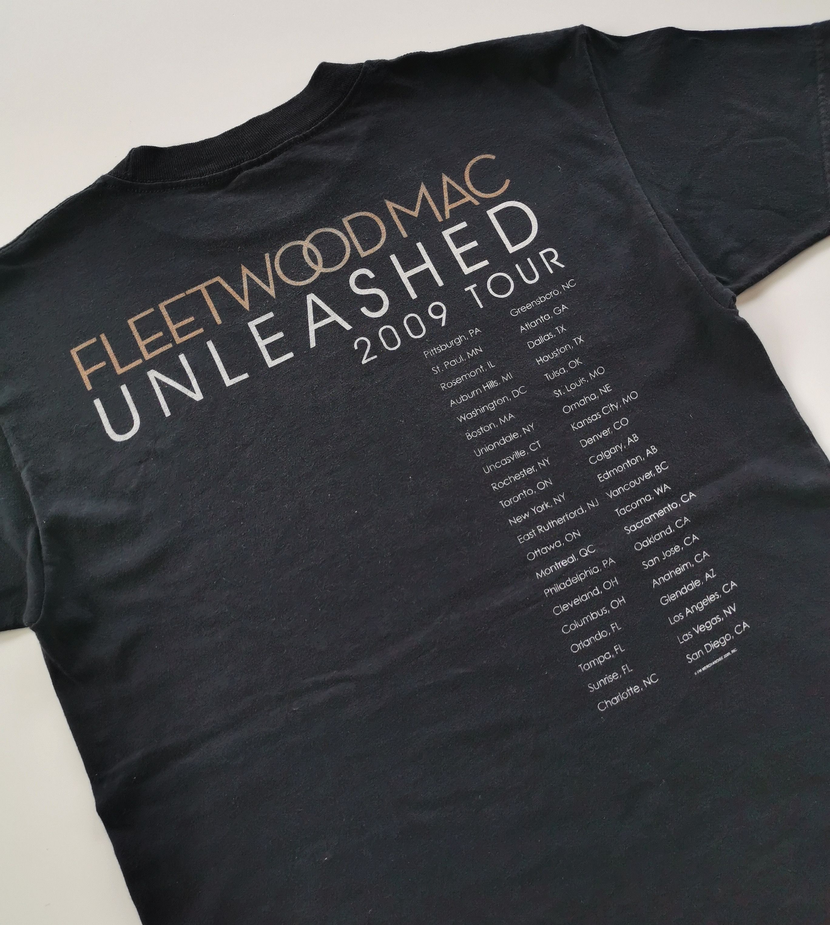 Vintage Fleetwood Mac 2009 Unleashed Tour Shirt - 4