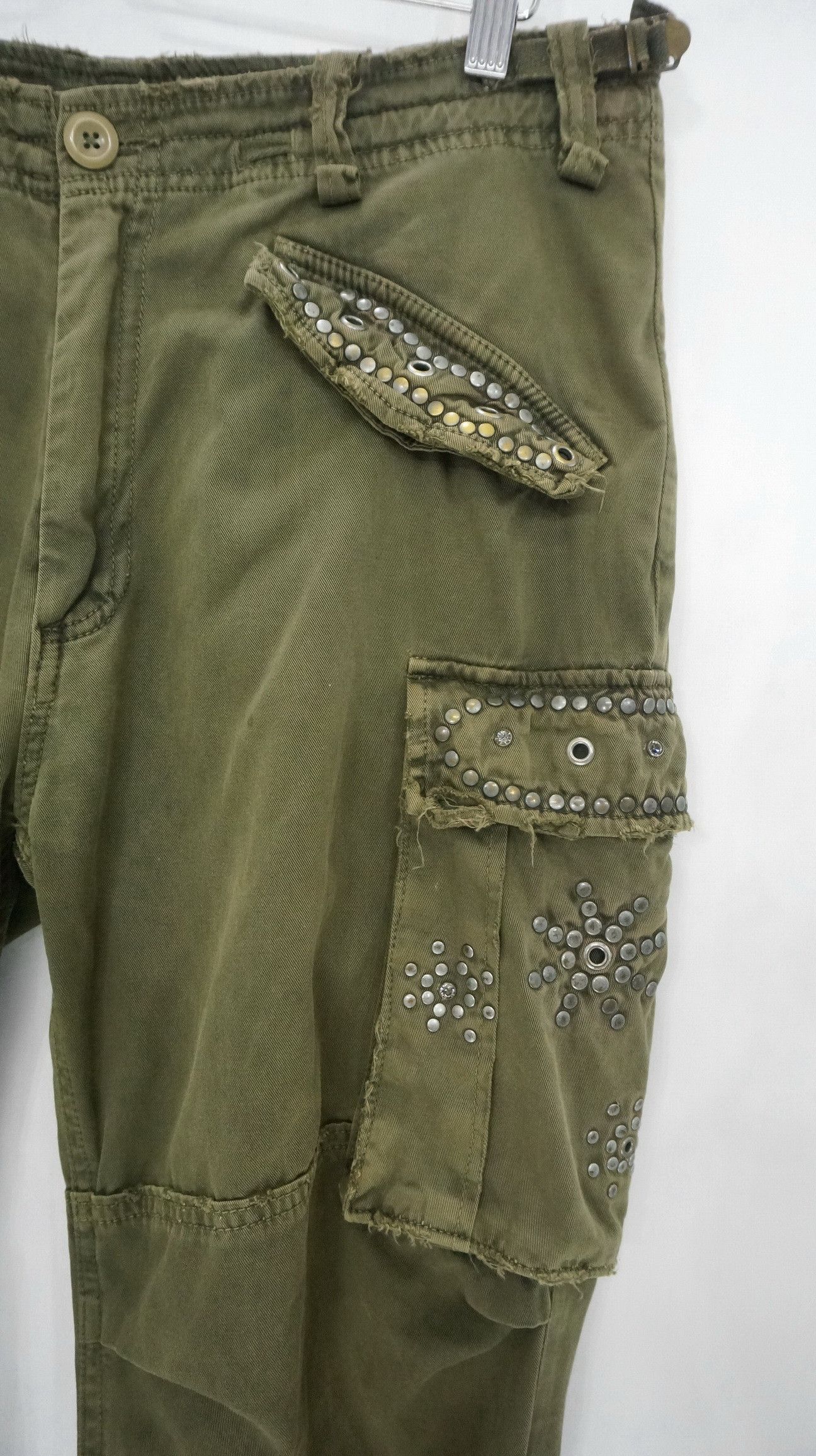 Vintage🔥 MANGROVE Japan Distressed Studded Cargo Pant - 7