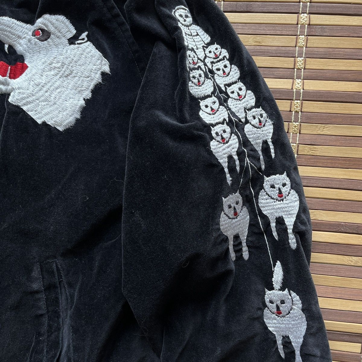 Vintage - Alaska Suede Sukajan Embroidery Japan Bomber Jacket - 14