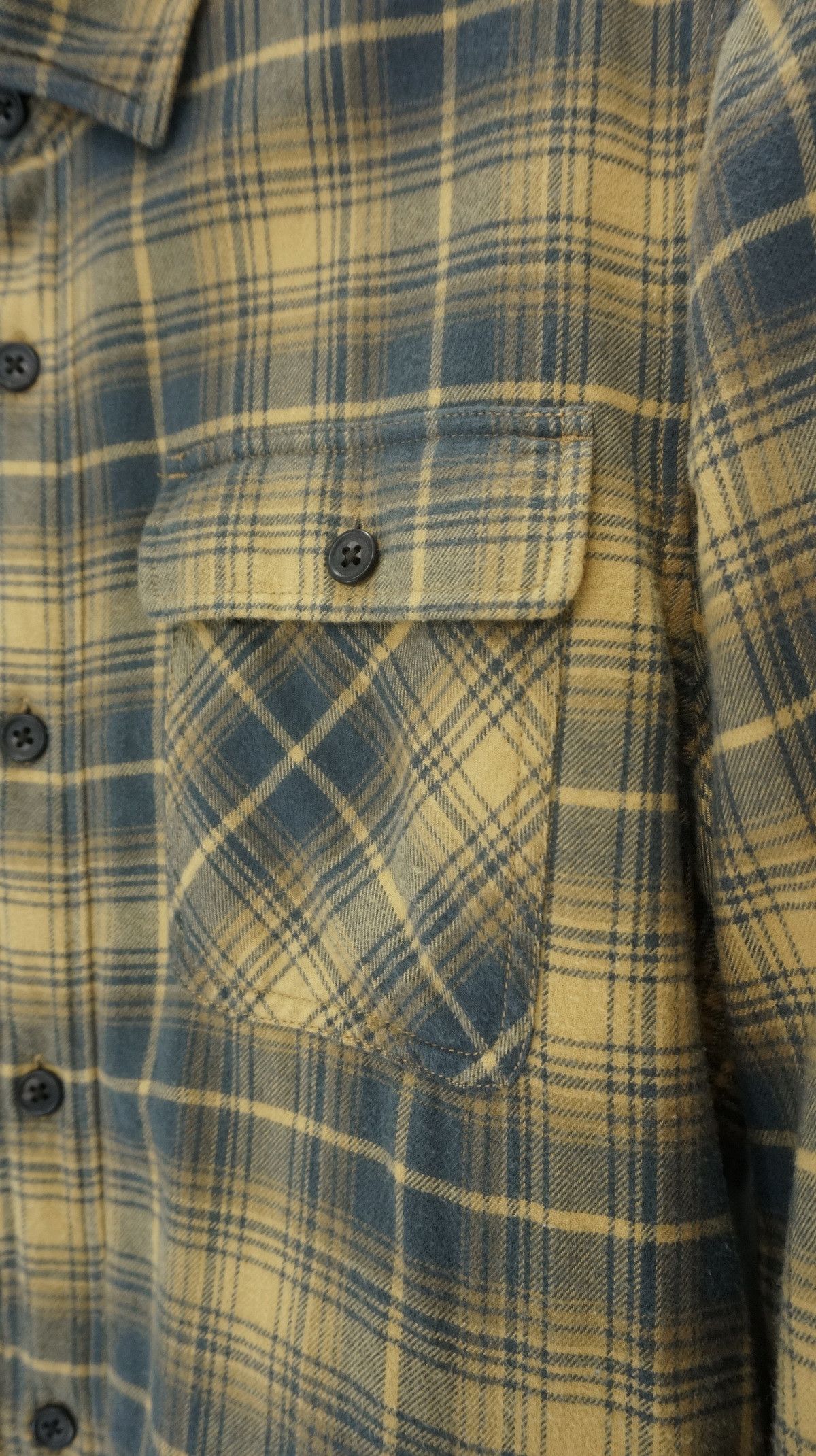 UNIQLO Plaid Tartan Flannel Fleece Lined - 7