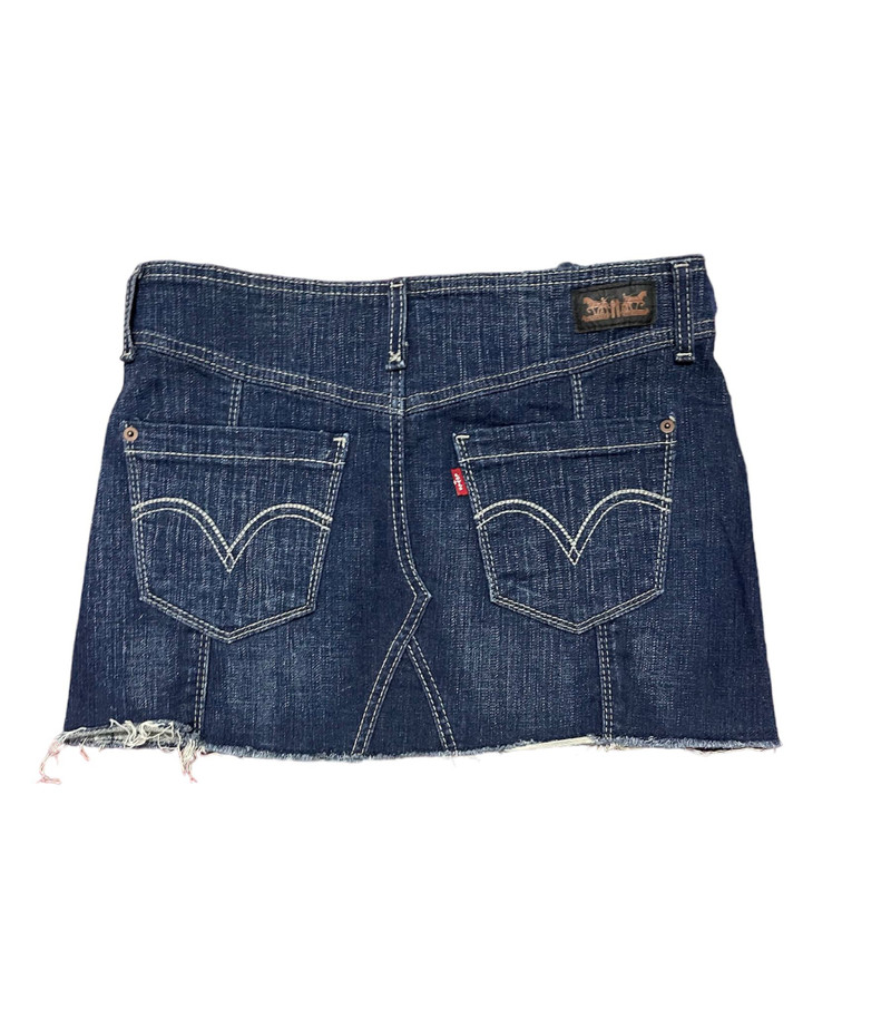 Levis skirt - 1