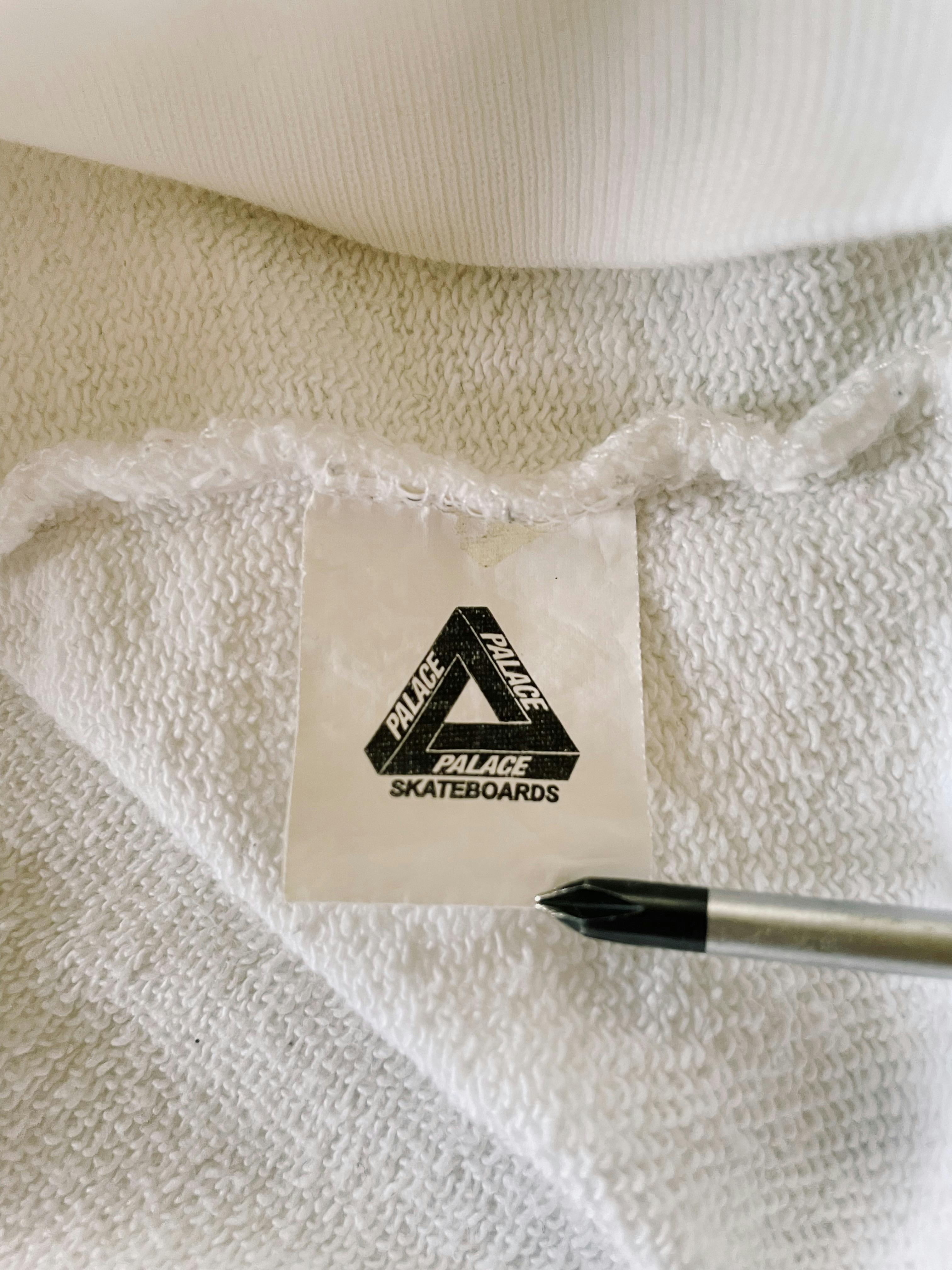 Palace Schotter Golf GTI Car Hoodie White - 5