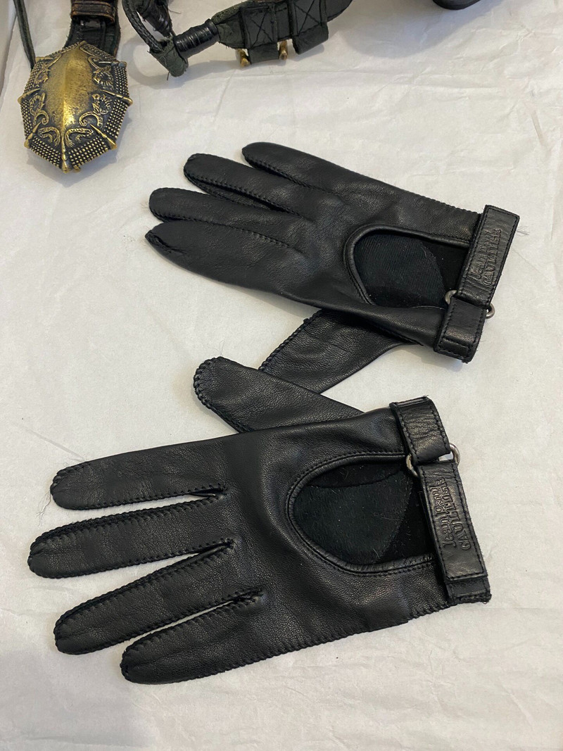 Jean Paul Gaultier Sheepskin Soft Cut-Out Gloves - 1