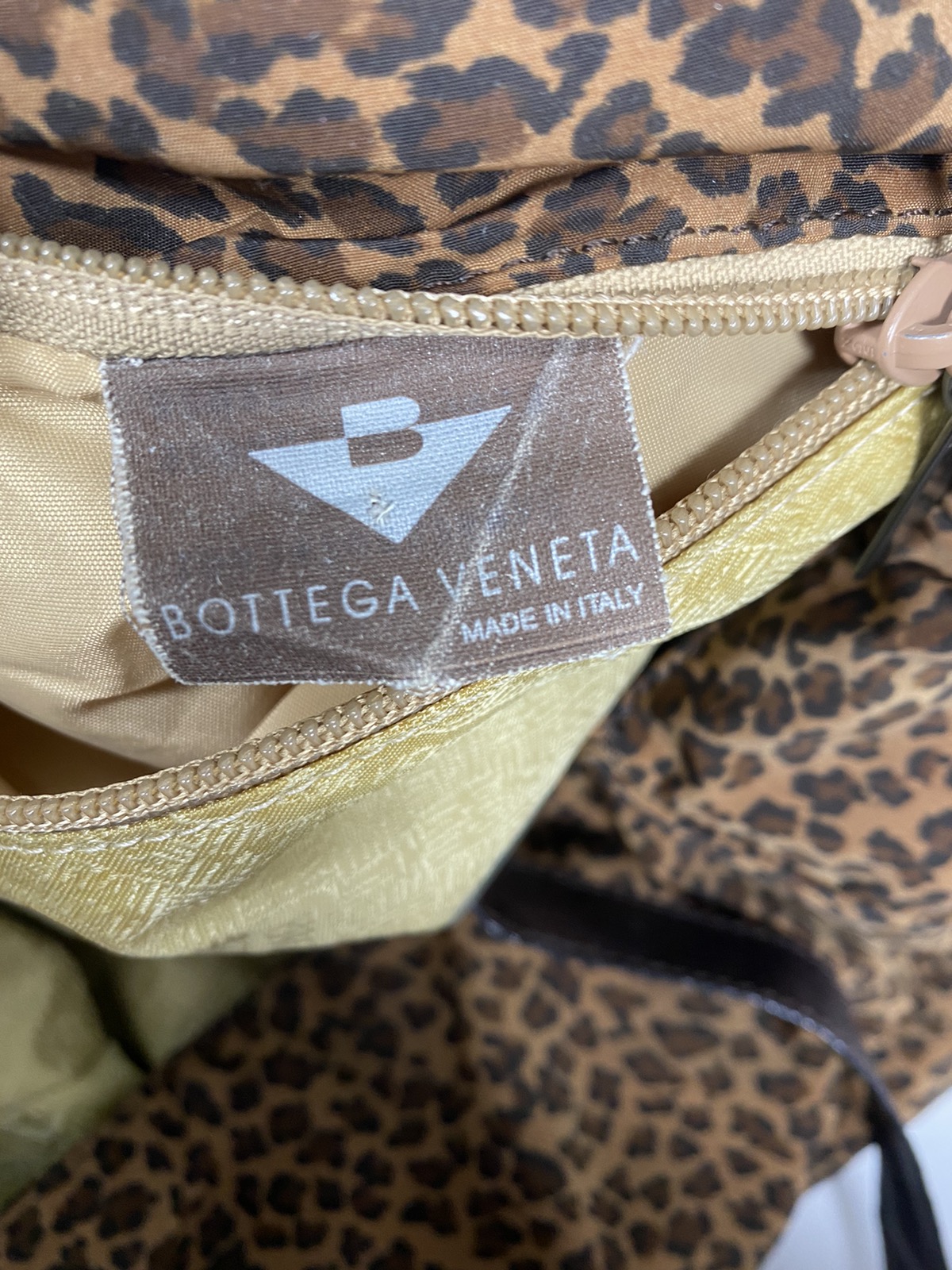 Bottega Veneta Leopard shoulder bag - 11