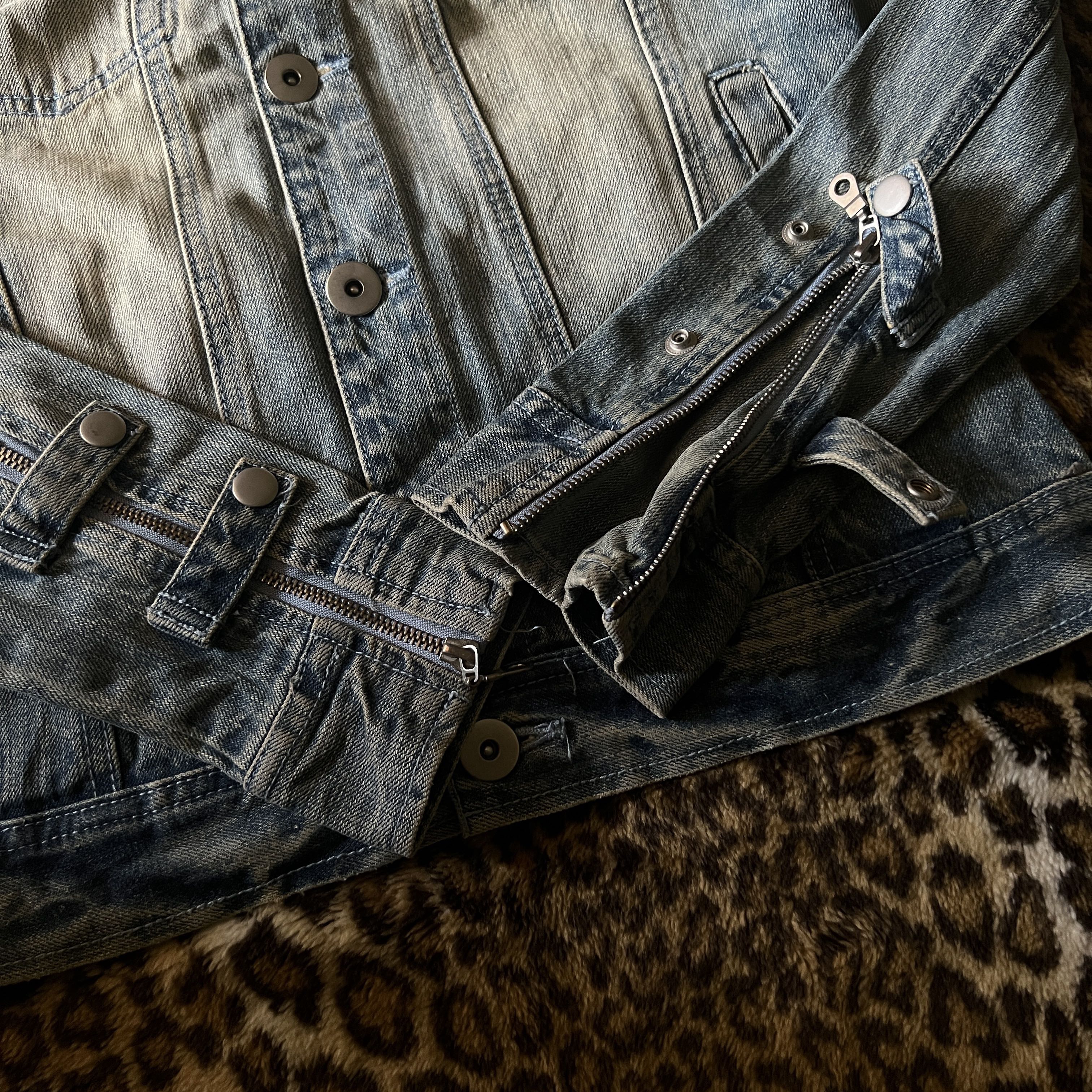 Glad News studded mudwash denim jacket - 6