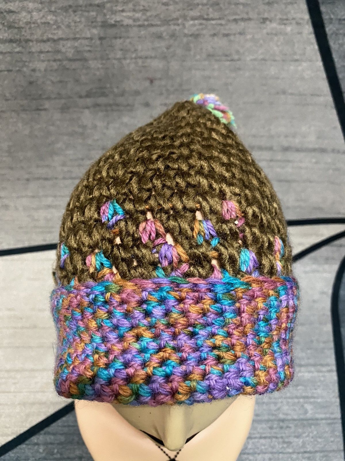 Streetwear - Unknown Knitted Multicolour Design Beanie Hat - 3