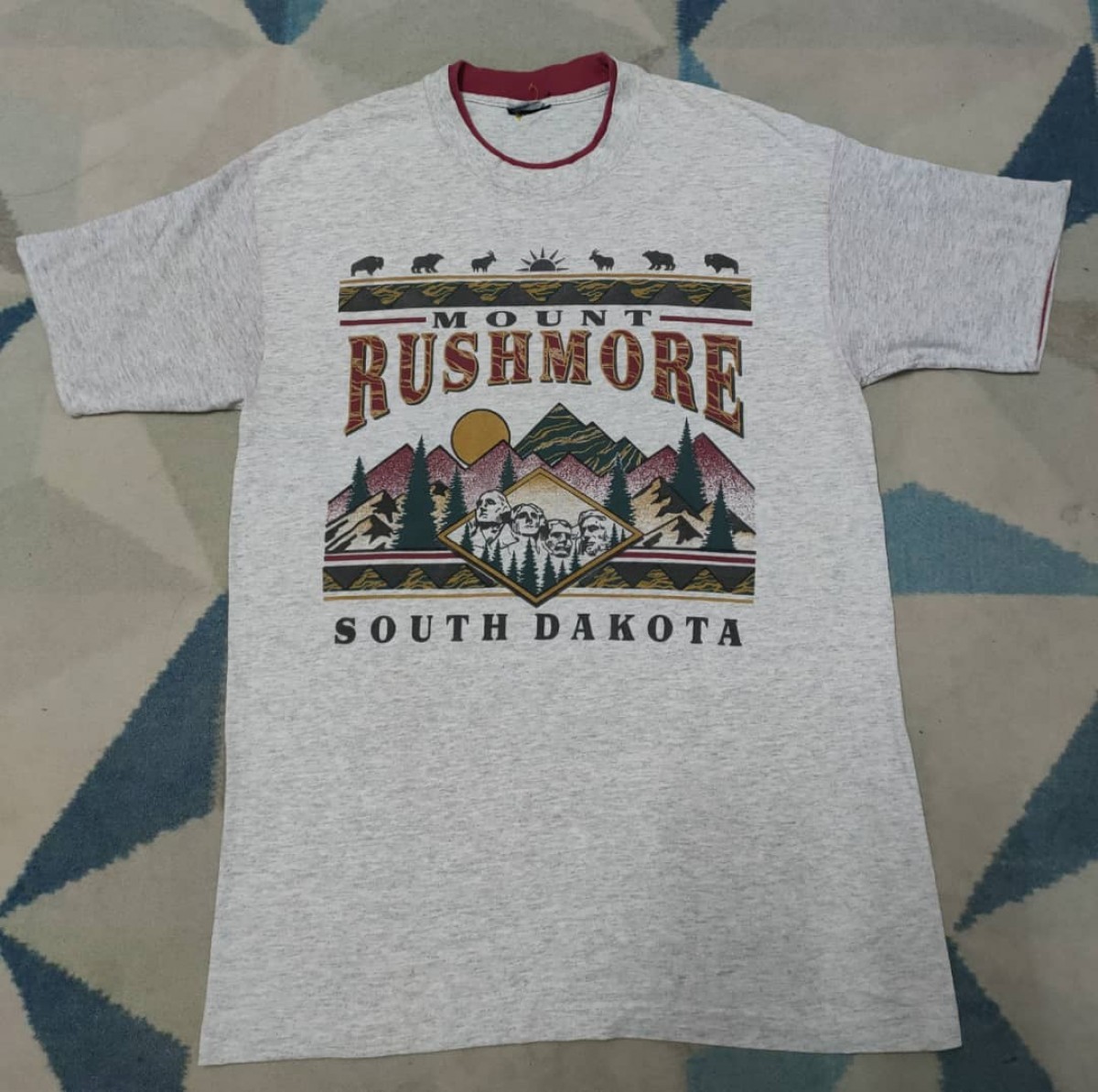 Places + Faces - Single Stitch, Mount Rushmore Tee - 1