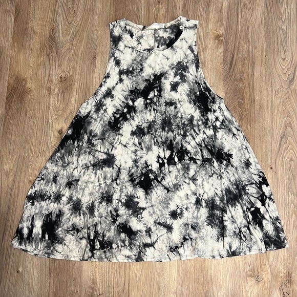 Vintage Havana Black & White Tie Dye Swing T-Shirt Dress - 6