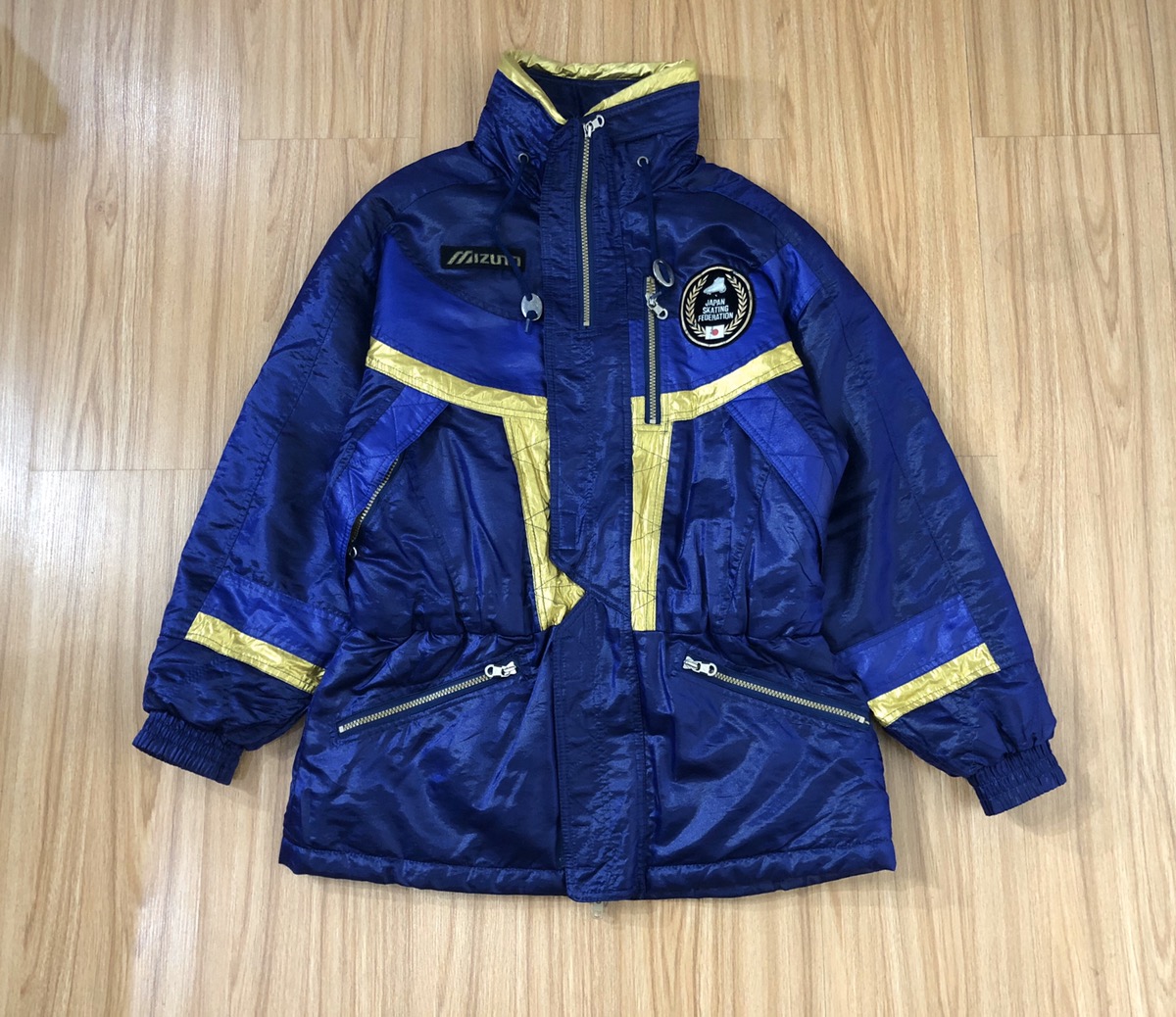 Mizuno - ?vintage mizuno japan skating federation puffer ski jacket