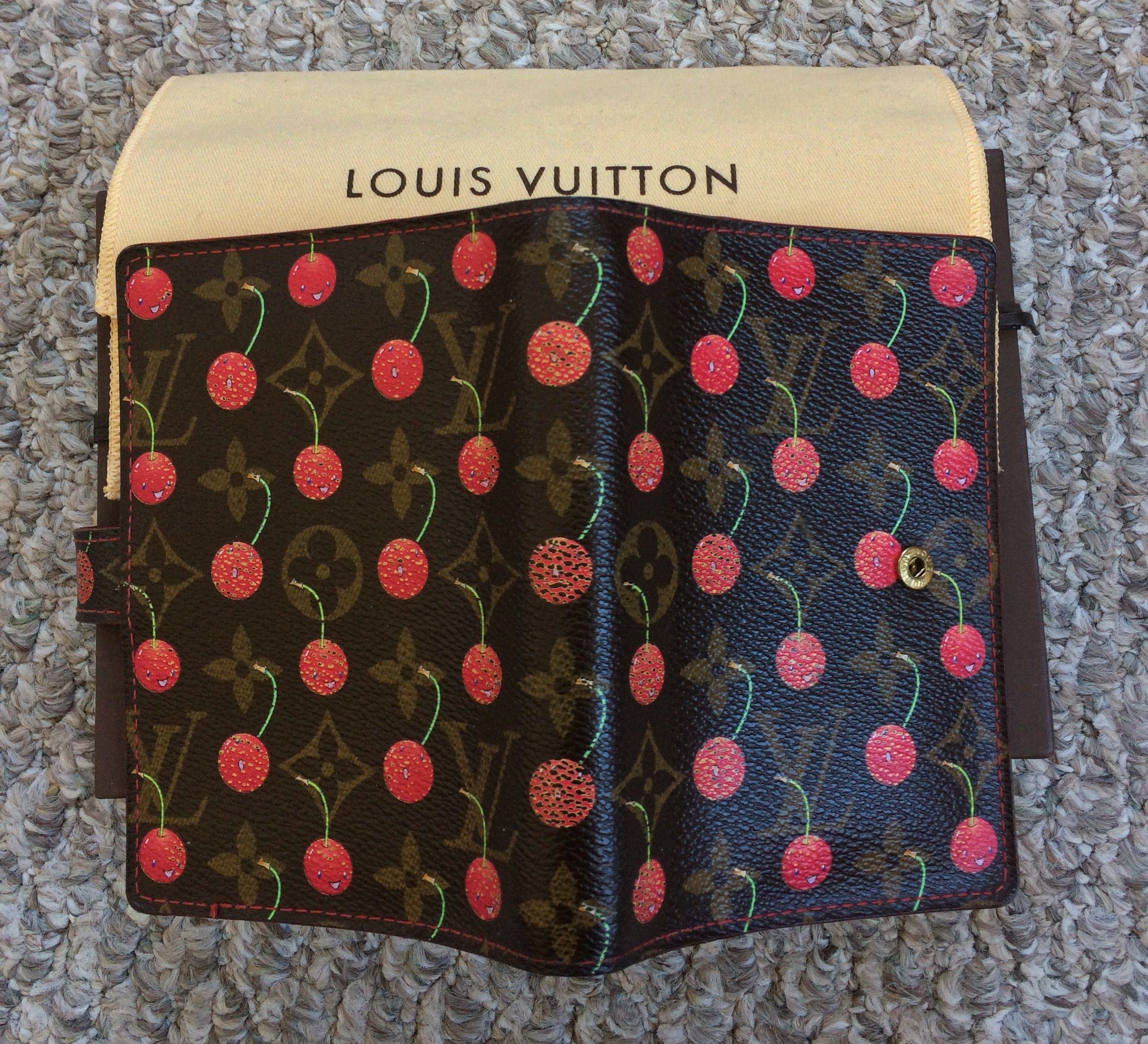 S/S 2005 Louis Vuitton x Murakami Cherry Monogram Agenda - 4