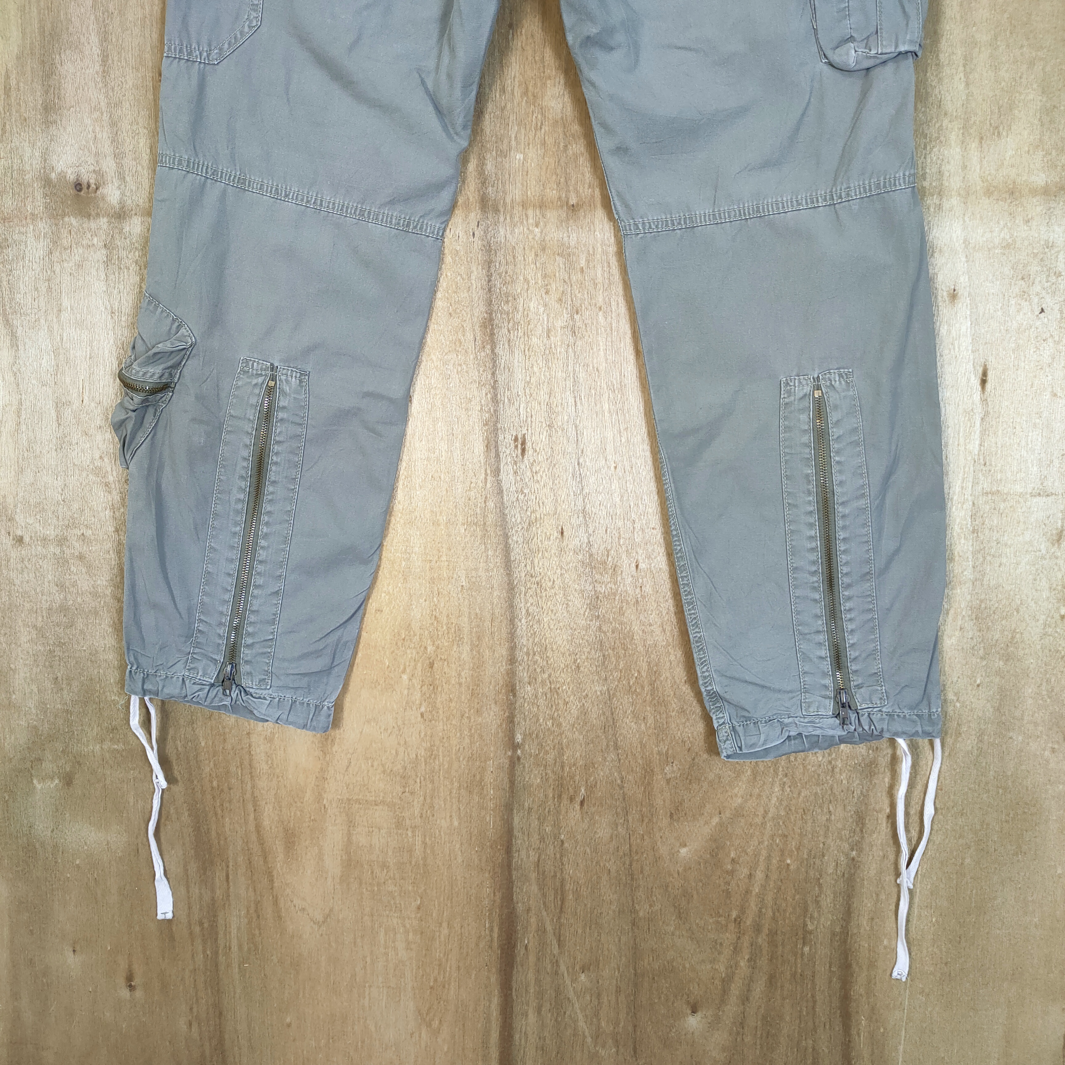 Vintage - BRTH BREATH BONDAGE CARGO PANTS - 11