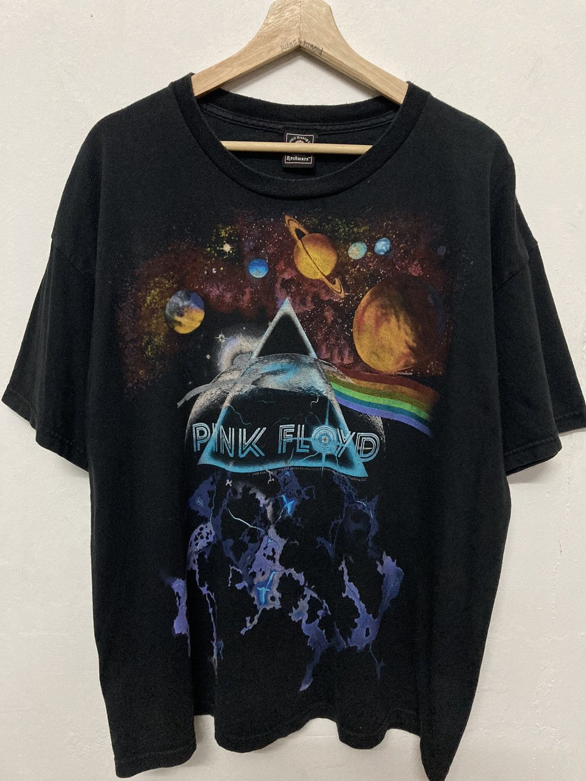 Vintage 2008 Pink Floyd The Dark Side Of The Moon Tshirt - 1