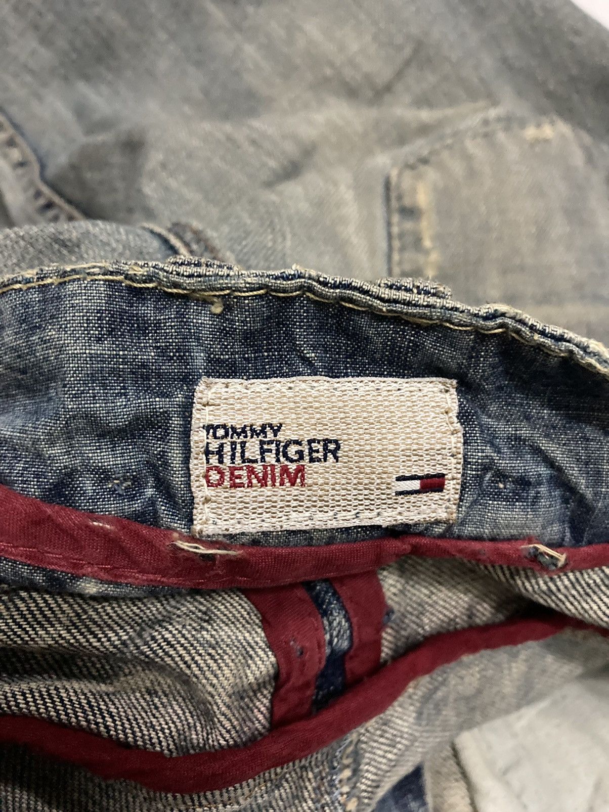 Tommy Hilfiger Denim Distressed Jeans - 20