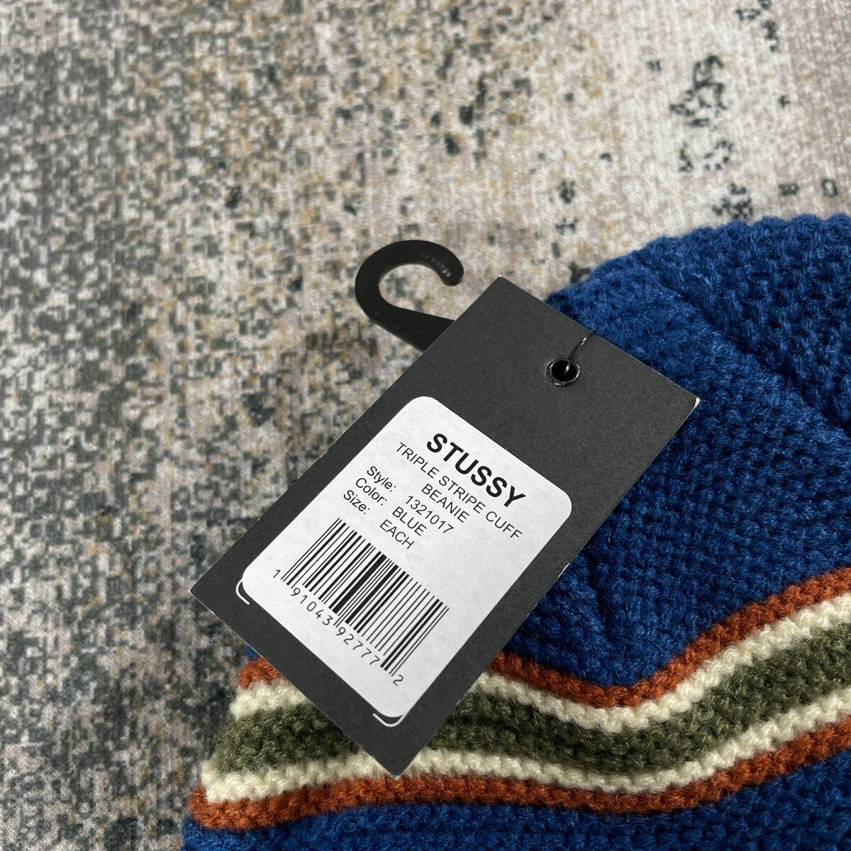 STRIPED STUSSY BEANIE // BLUE