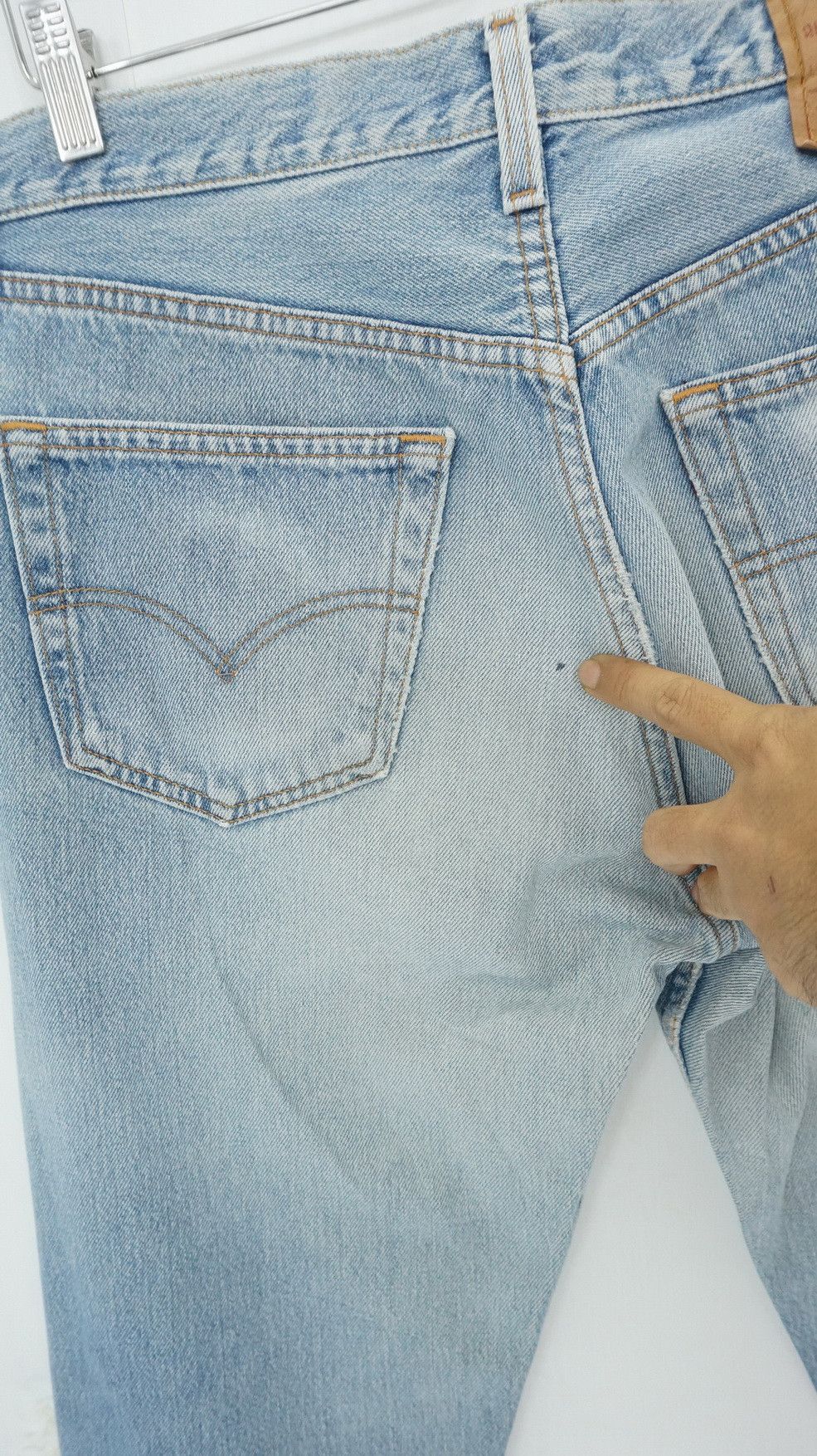 Distressed Denim - Levi's 501 Vintage 90s Distressed Irregular Jeans LF16 - 10