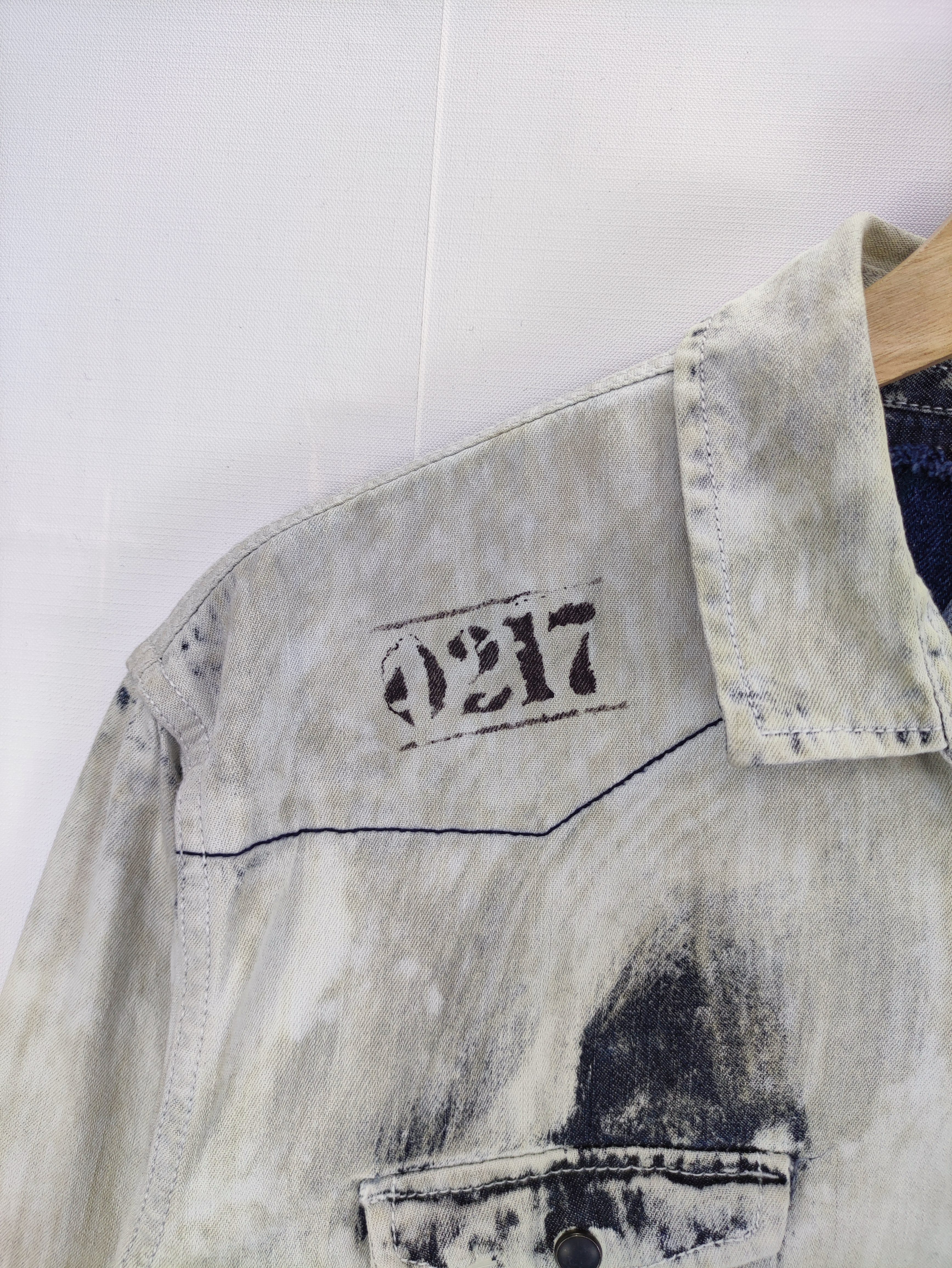Vintage Western Shirt Acid Wash With Stancil Design - 3