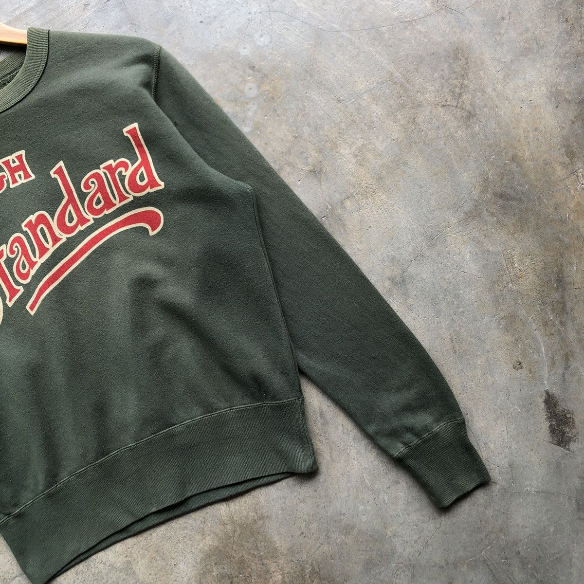 Vintage faded wash HOLLYWOOD RANCH MARKET sweatshirt - 5