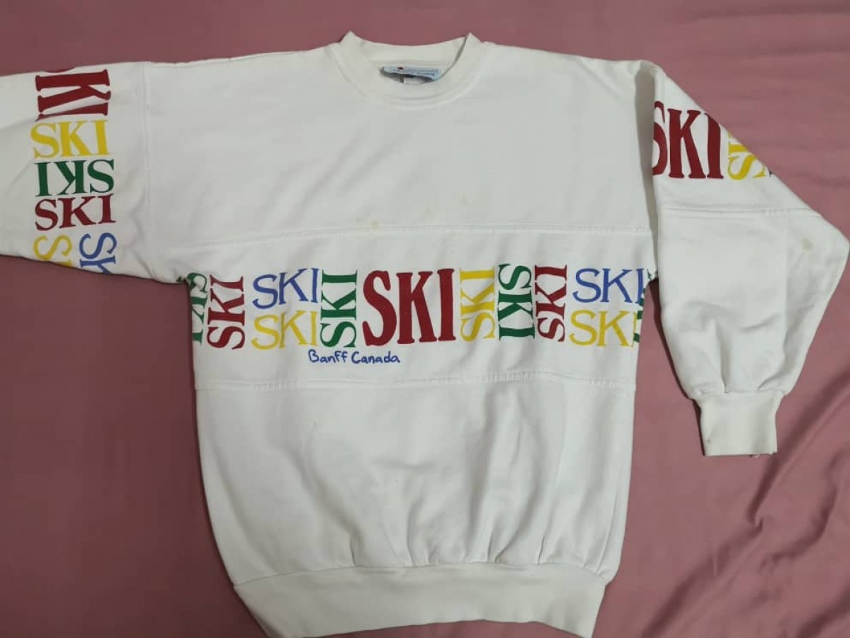 Canada - Multicolor Big Log SKI spellout Pullover - 8