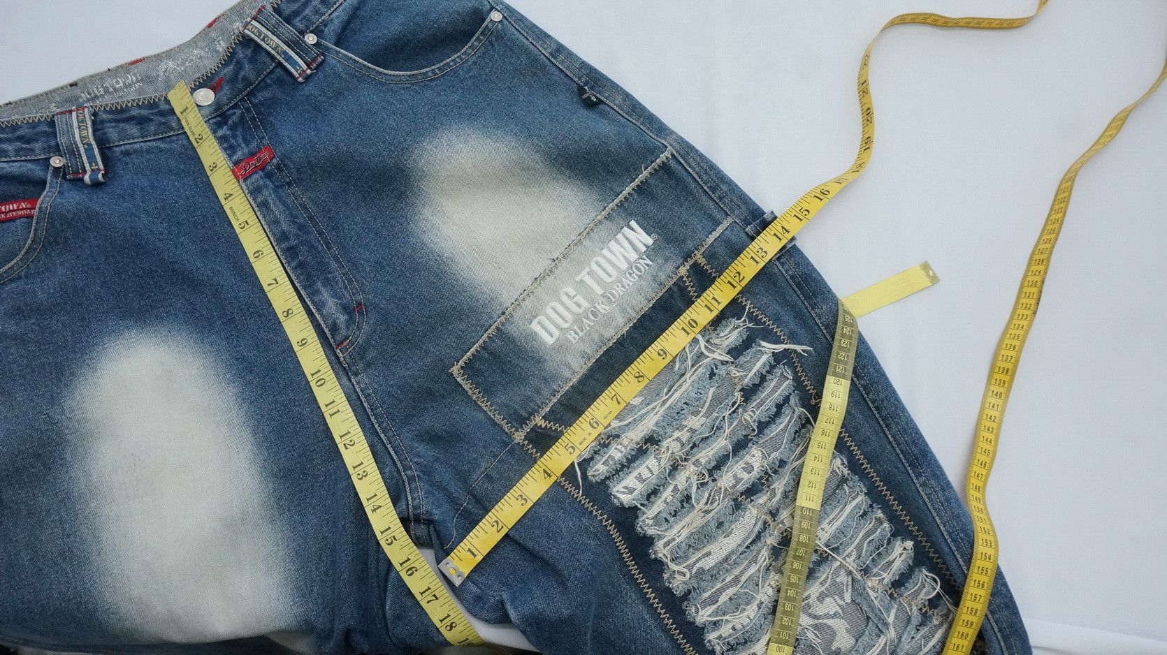 Distressed Denim - 🔥 90s Vintage DOGTOWN Distressed Baggy Worn Jeans - 17