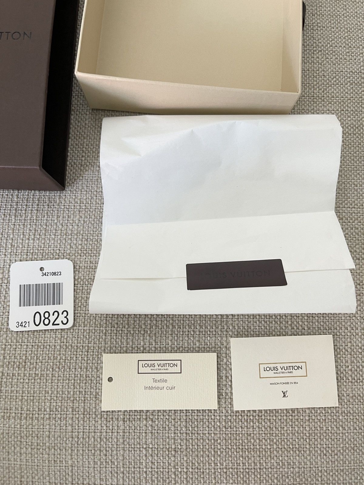 2010s Louis Vuitton Slider Drawer Leather Strap Gift Box - 4