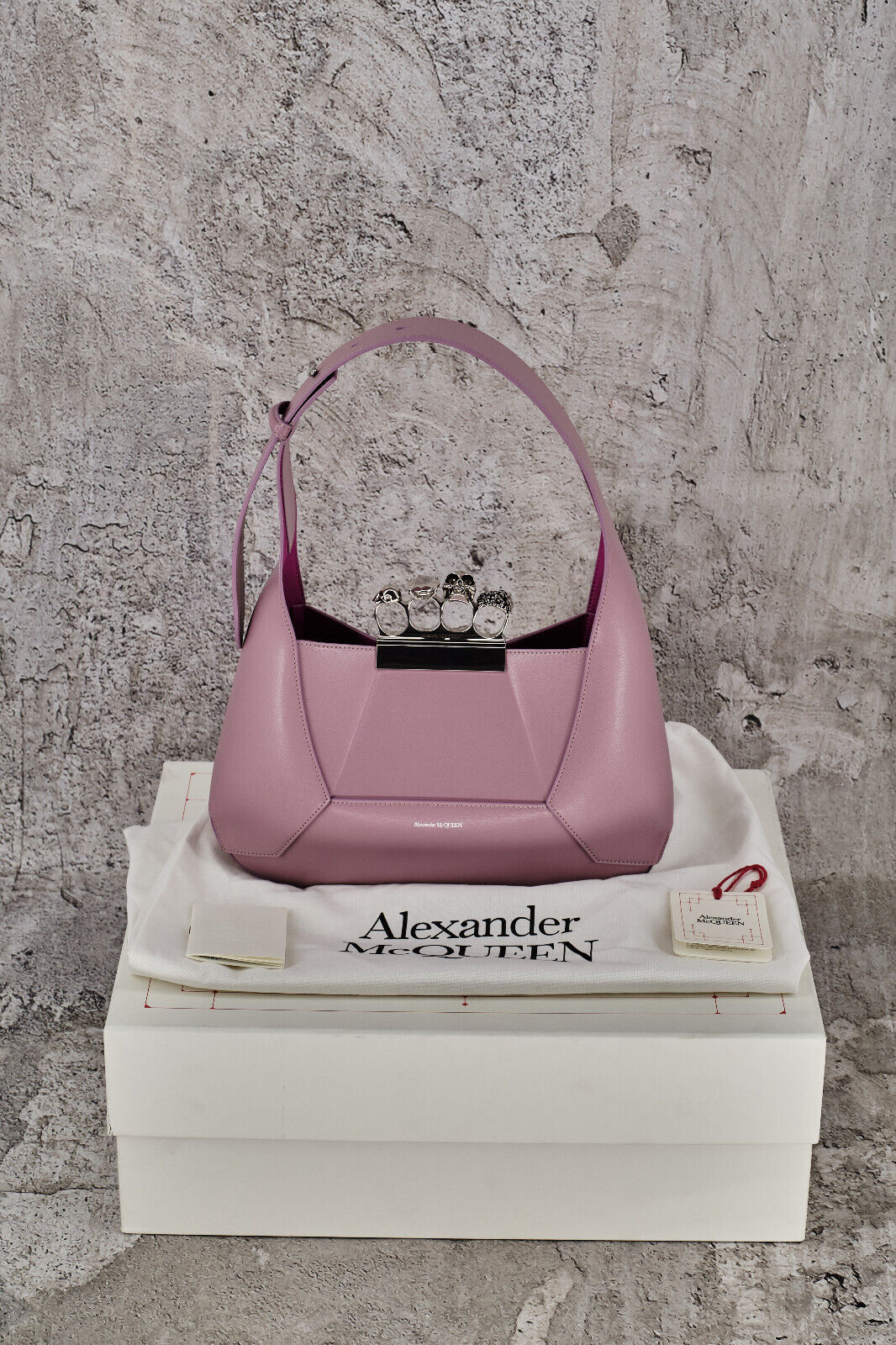 Brand New in Box Alexander Mcqueen Jewelled Hobo Leather Tote Bag in Antique Pink, 2890$ - 15