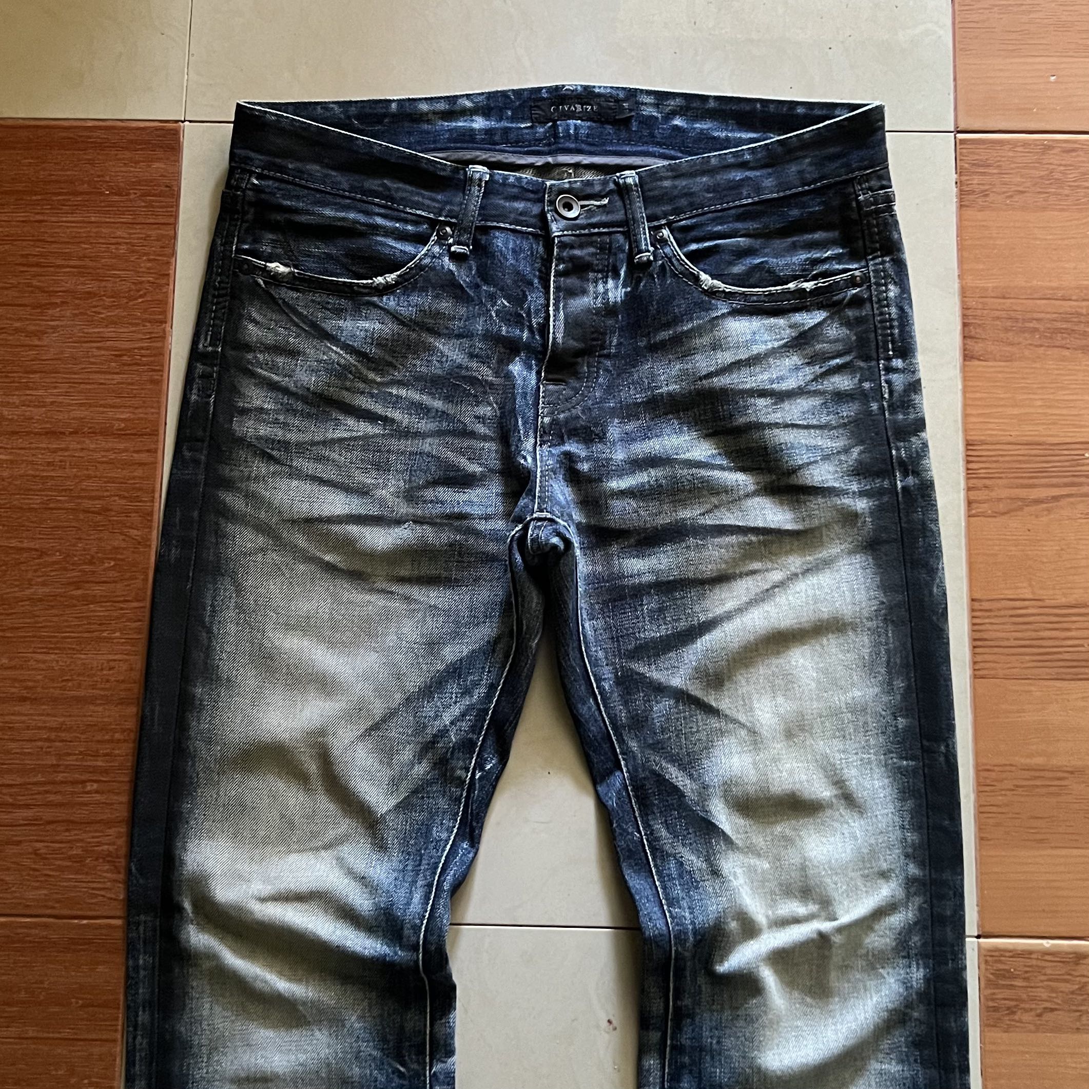 Civarize Zebra Wash Flared Jeans - 2