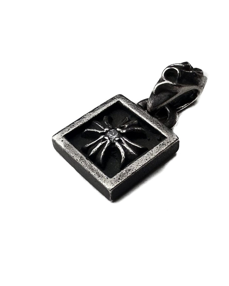 アクセサリー Chrome Hearts Framed CH Plus Charm Chrome Hearts Chrome Hearts Framed Plus Pendant W/ Diamond