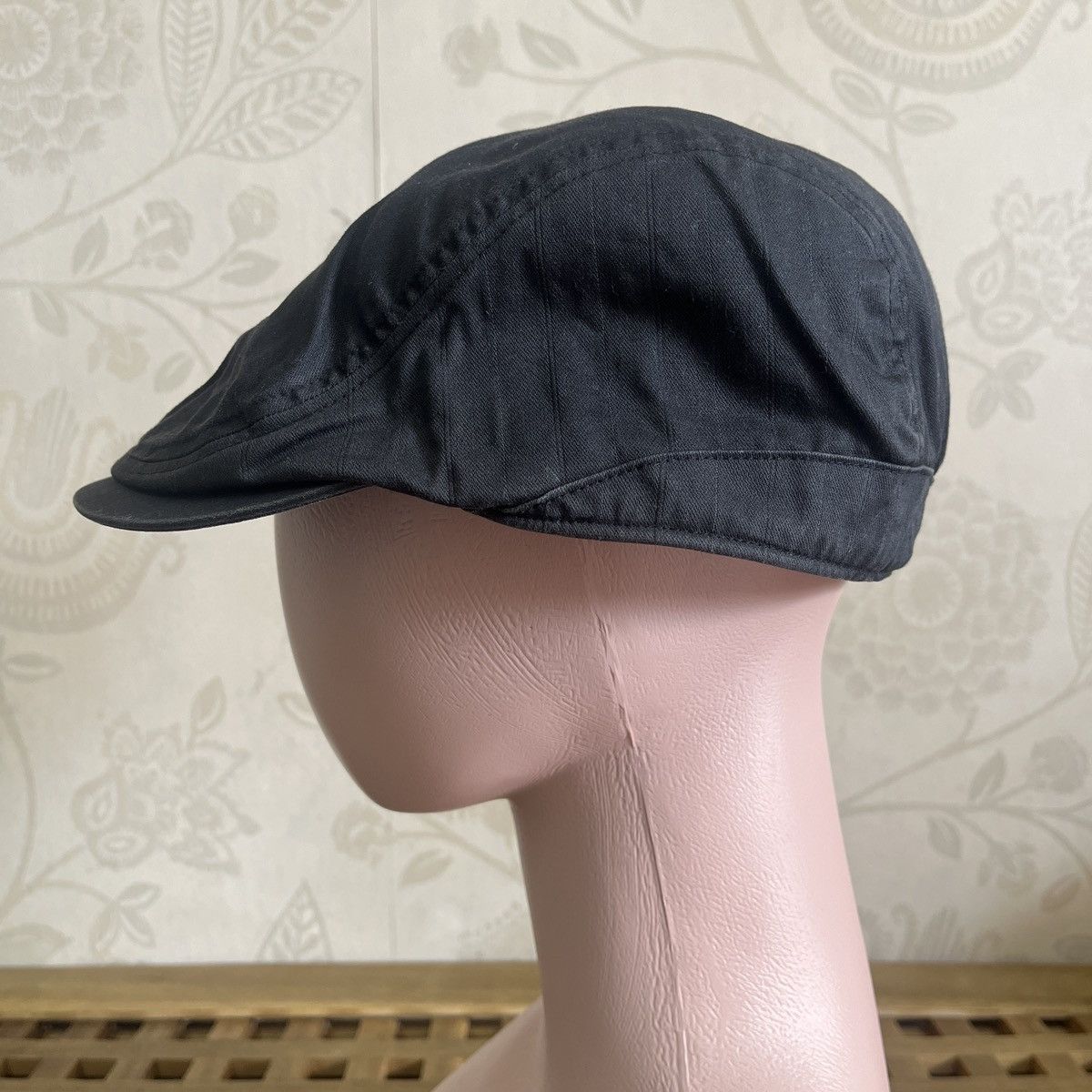 Vintage - Lacoste Flat Cap Pageboys Hat - 9