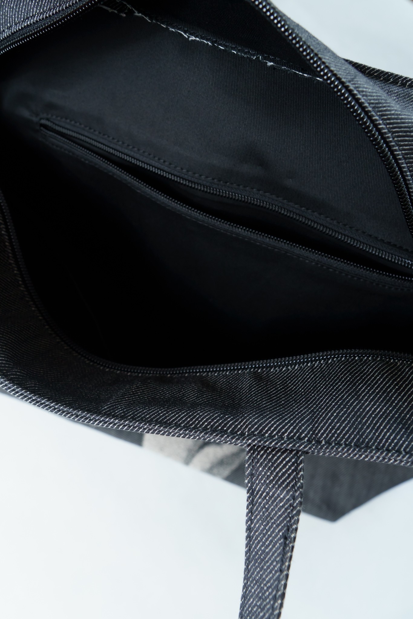 UNDERCOVER Undercover Cindy Sherman Smoking Denim Tote Bag