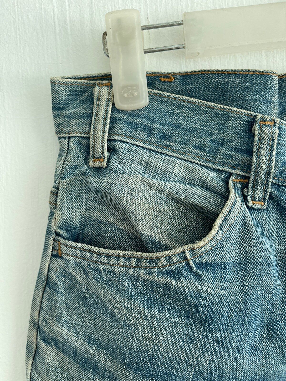 Vintage Levis 519 flare distressed Jeans - 10