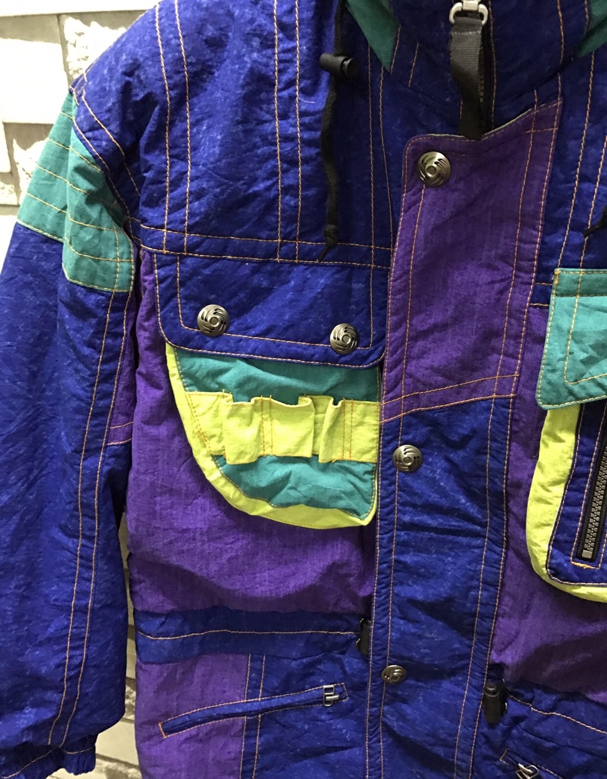 Vintage Sasquatch Multicolor Hooded Ski Jacket - 5