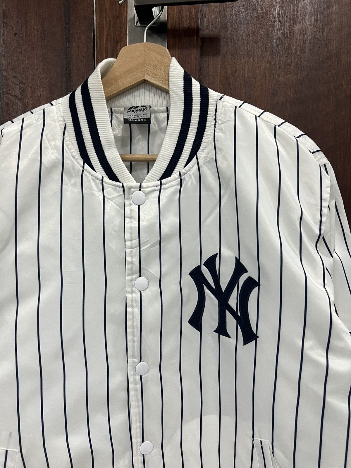 Majestic - New York Yankees Varsity Jacket - 3