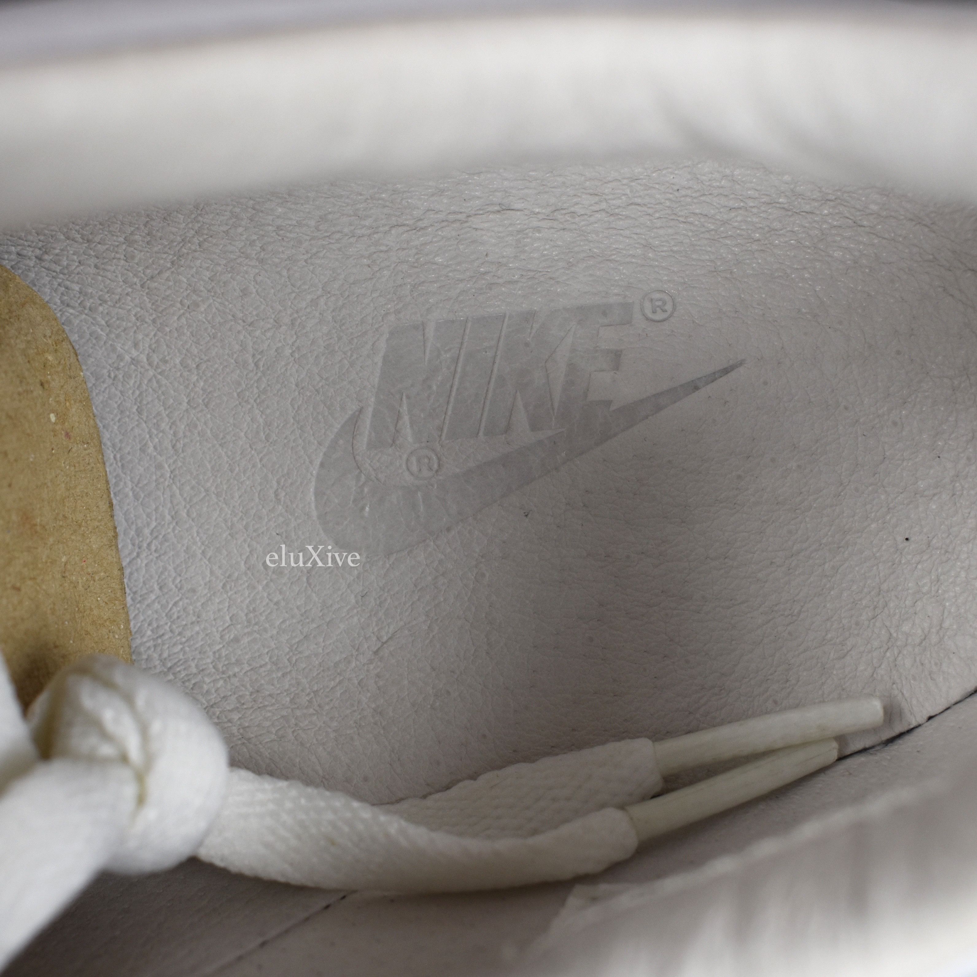 Dunk Low Supreme Seamless White 2006 DS - 11