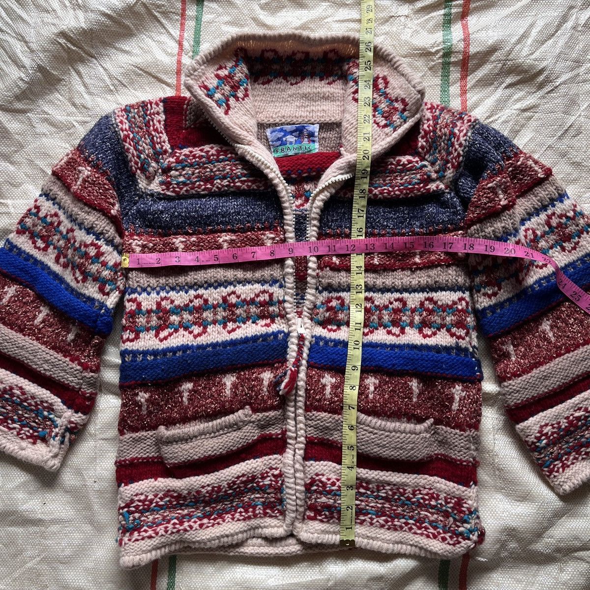Vintage - Handmade Navajo Frantic Sweater Wool Made In Equador - 4