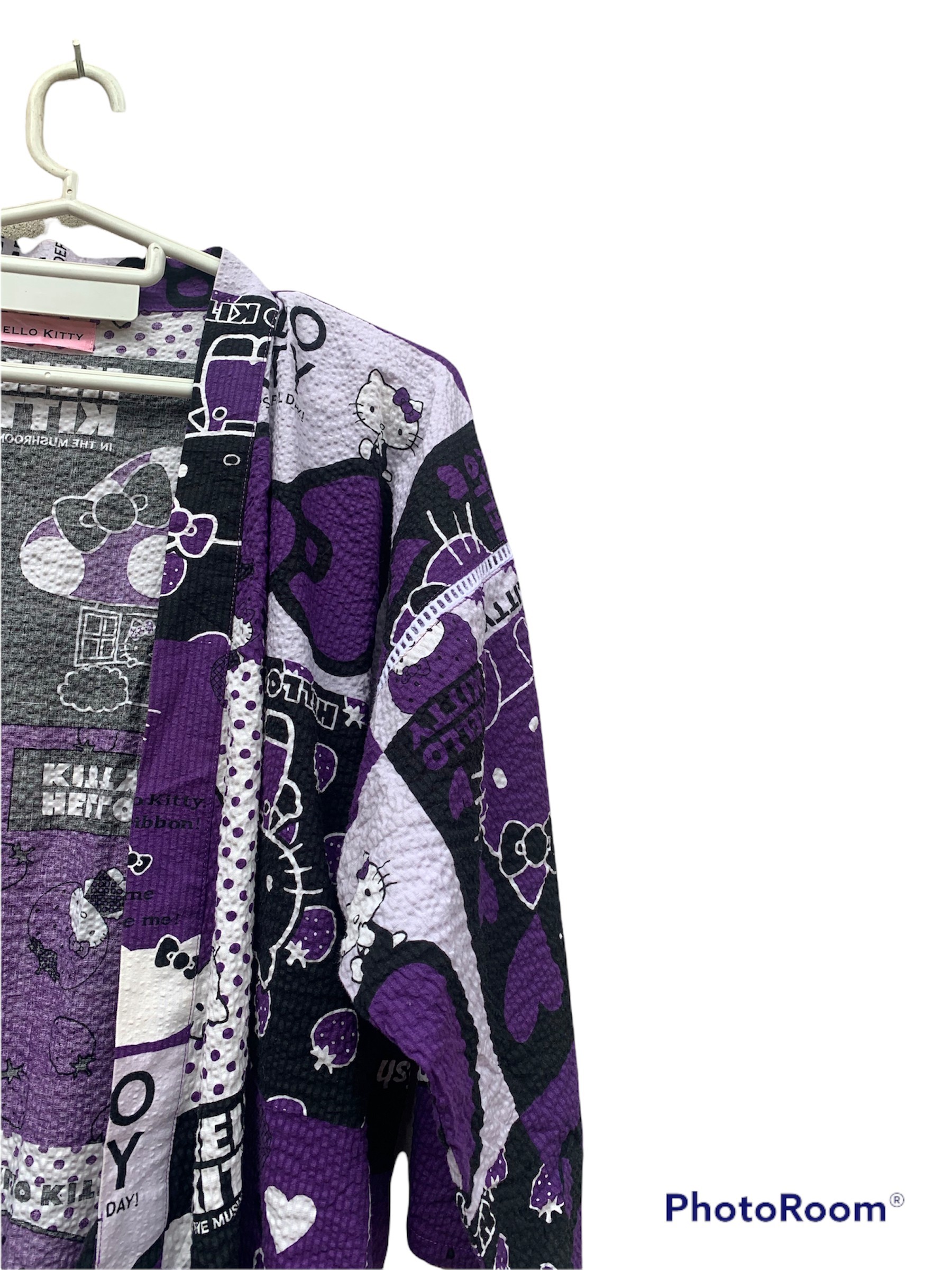 Japanese Brand - 2010 Hello Kitty Short Kimono - 5