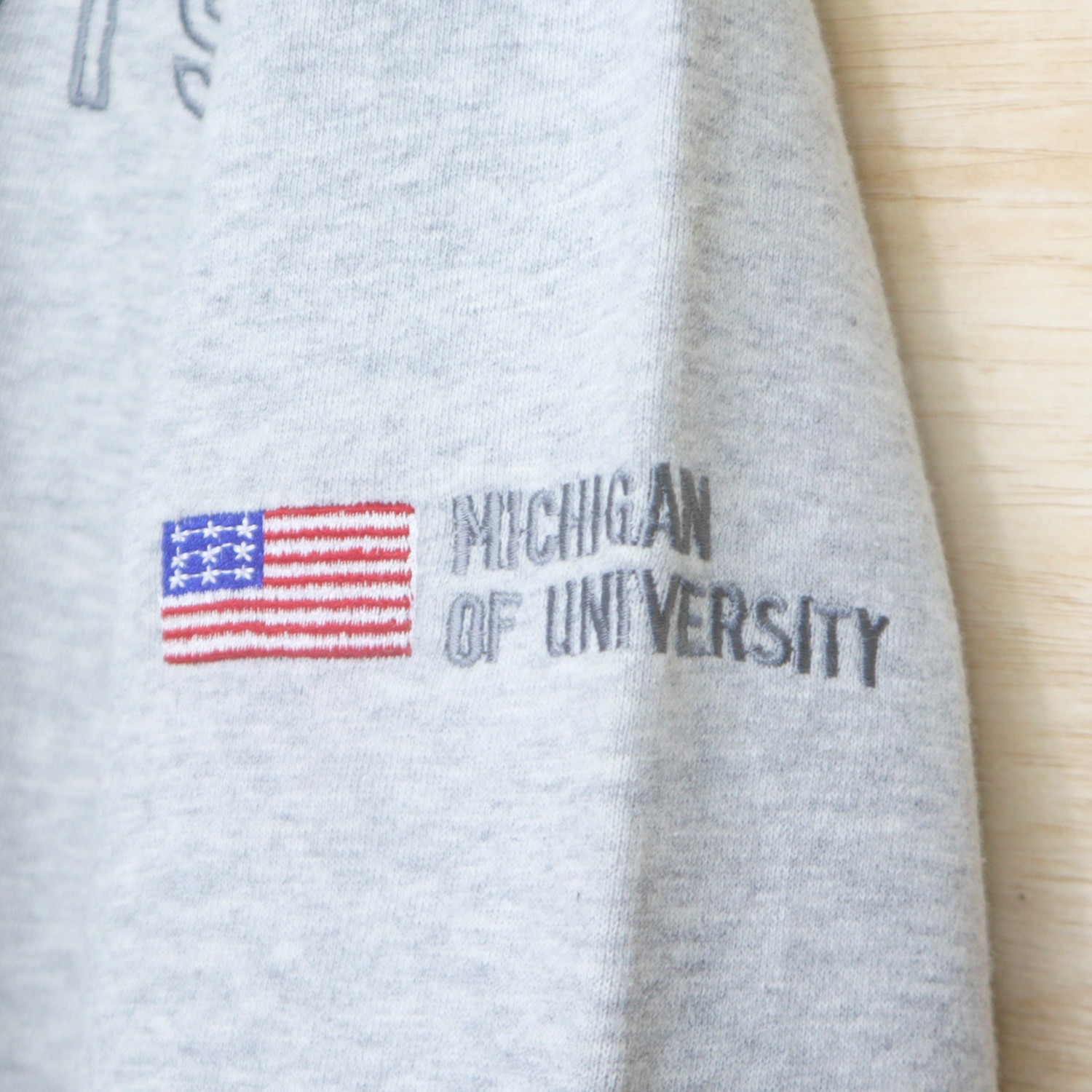 Vintage 90s Michigan Of University By MICHIGAN SPORTS Big Logo Embroidered Sweater Sweatshirt  - 3