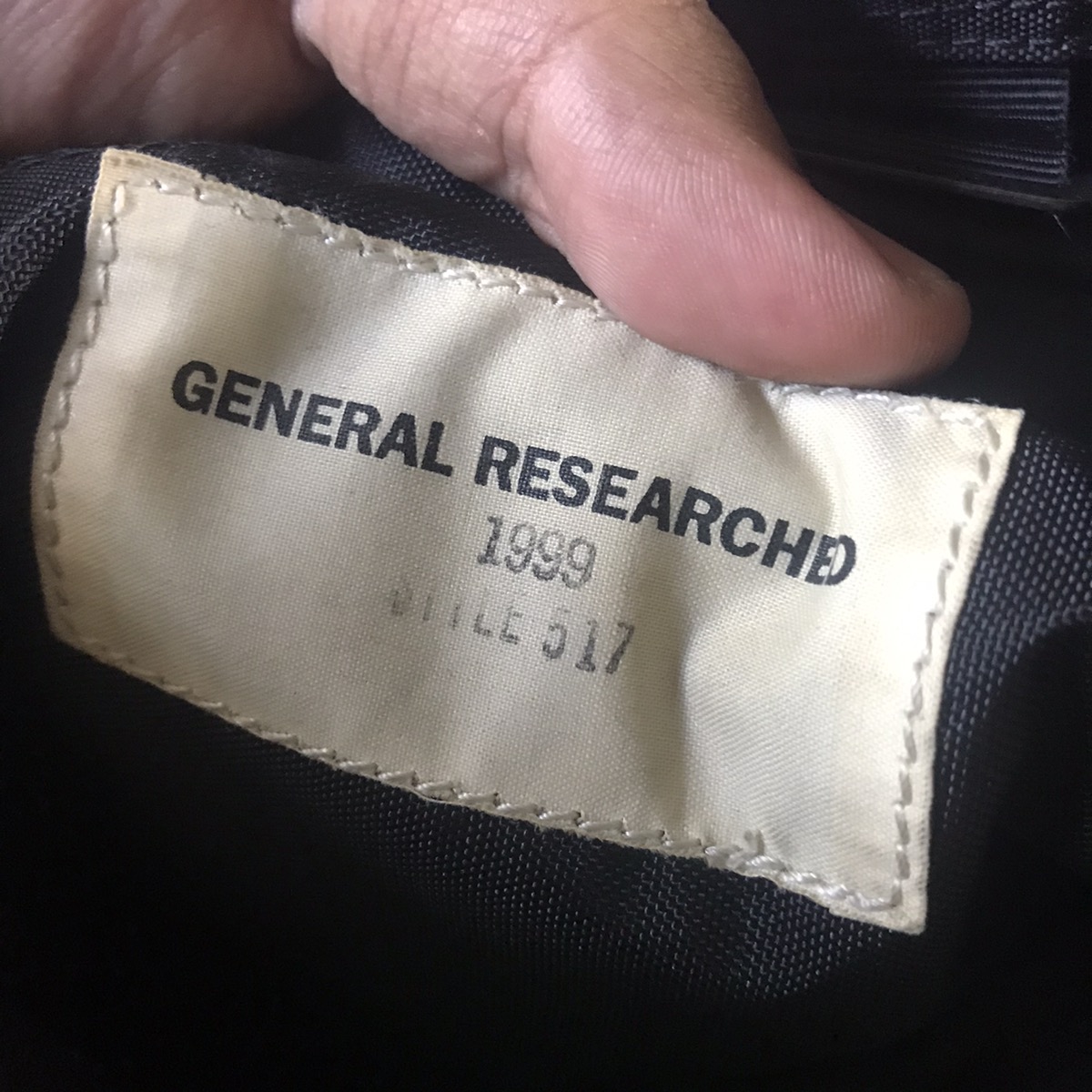 General Research 1999 Messenger Bag - 6