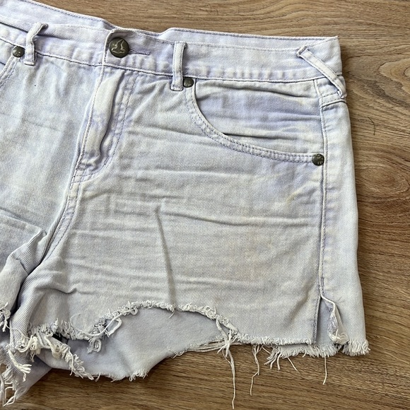 Free People Lilac Purple Distressed Taw Hem Denim Shorts - 2