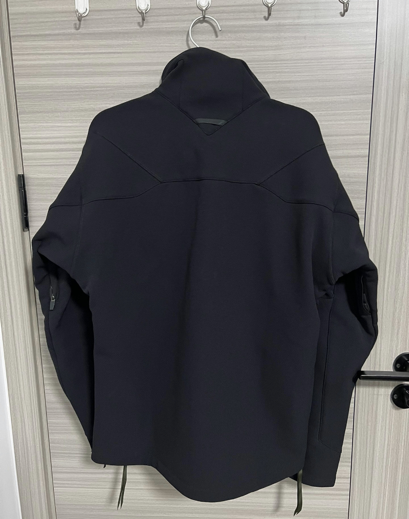 ACRONYM j107-ss Jacket | andreagori | REVERSIBLE ACRONYM j107-ss Jacket | andreagori | REVERSIBLE