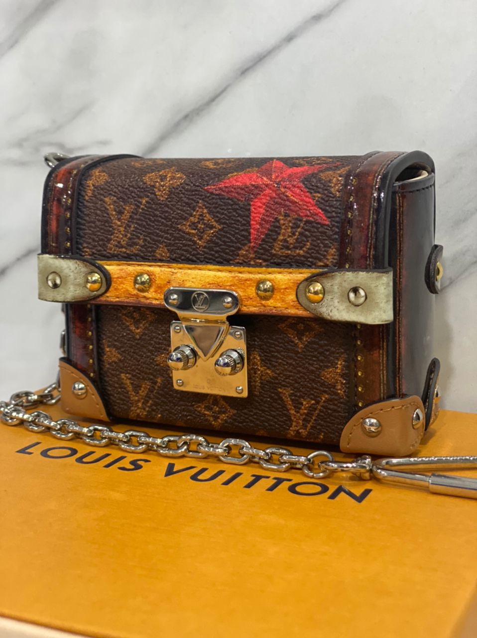 Authentic LOUIS VUITTON Essential Trunk - 3