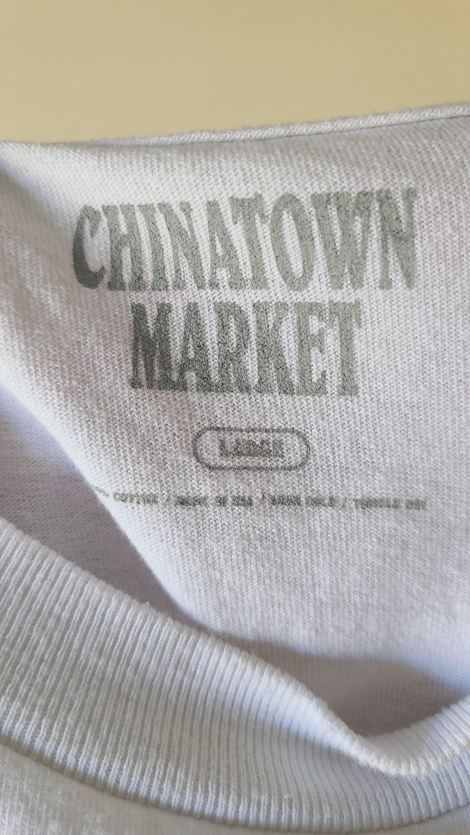 Chinatown Market - FRIENDS AND FAMILY TEE - 3