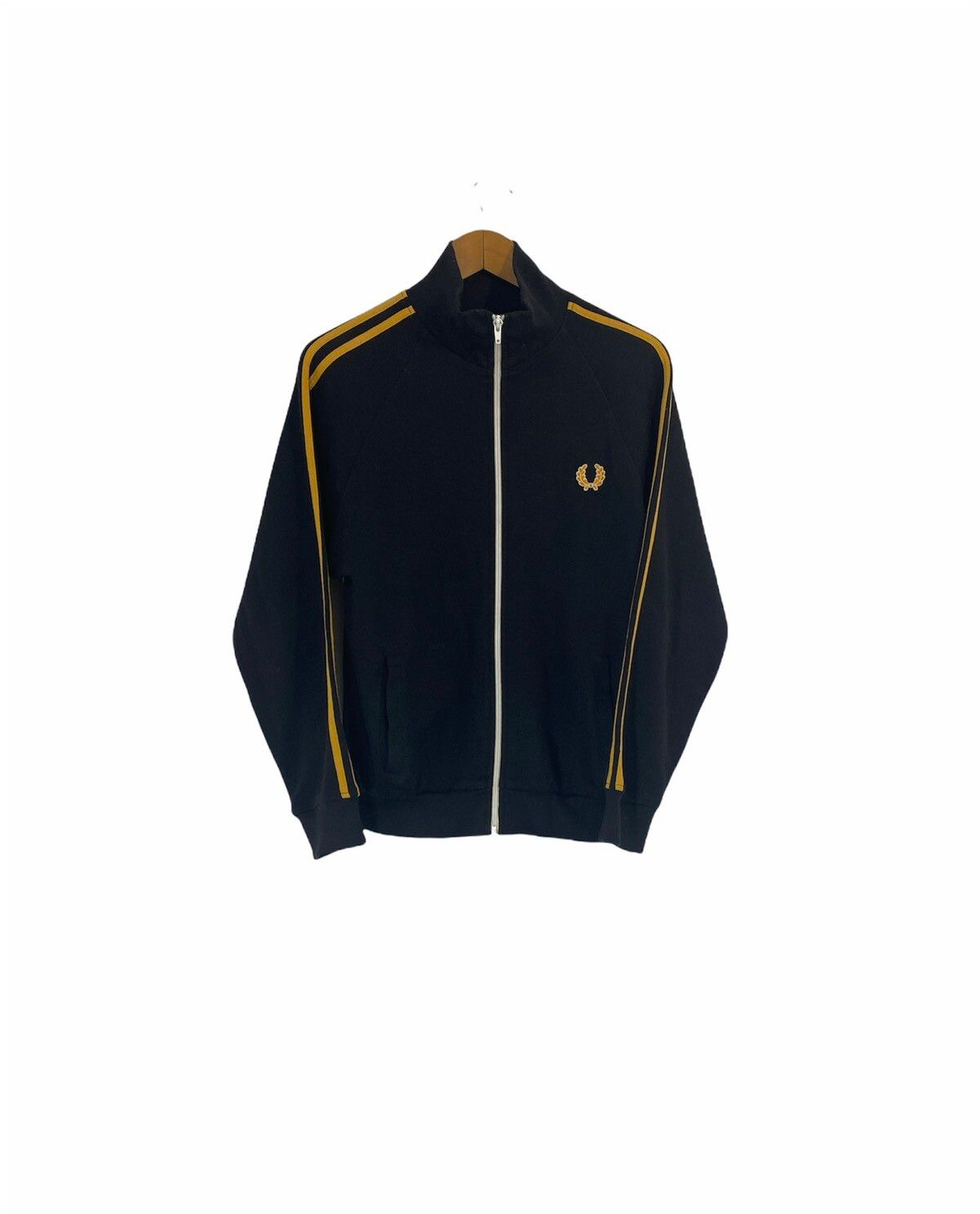 Fred Perry Sweater Small Logo Design Black Yellow - 1