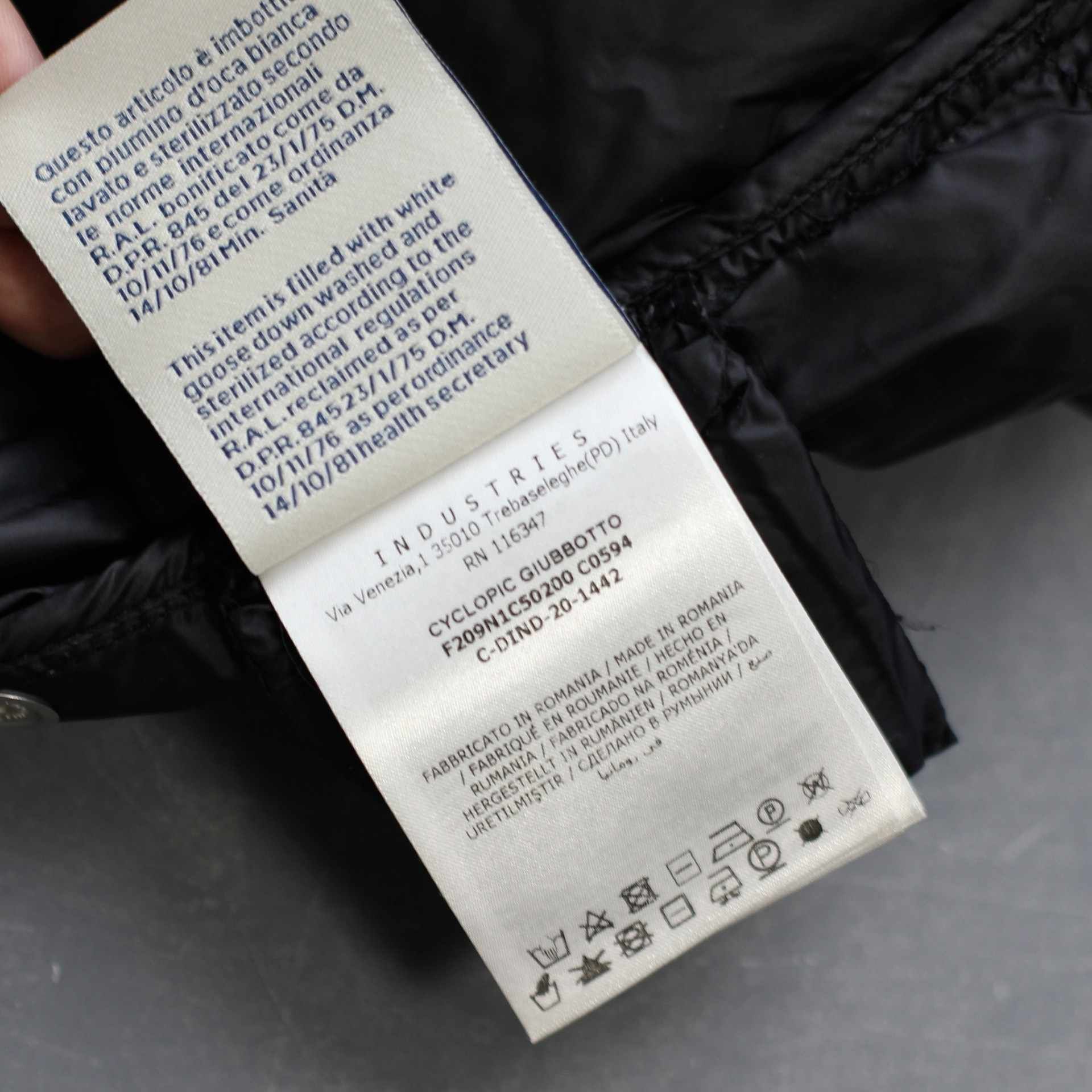 Moncler × Rick Owens Puffer Jacket - 4