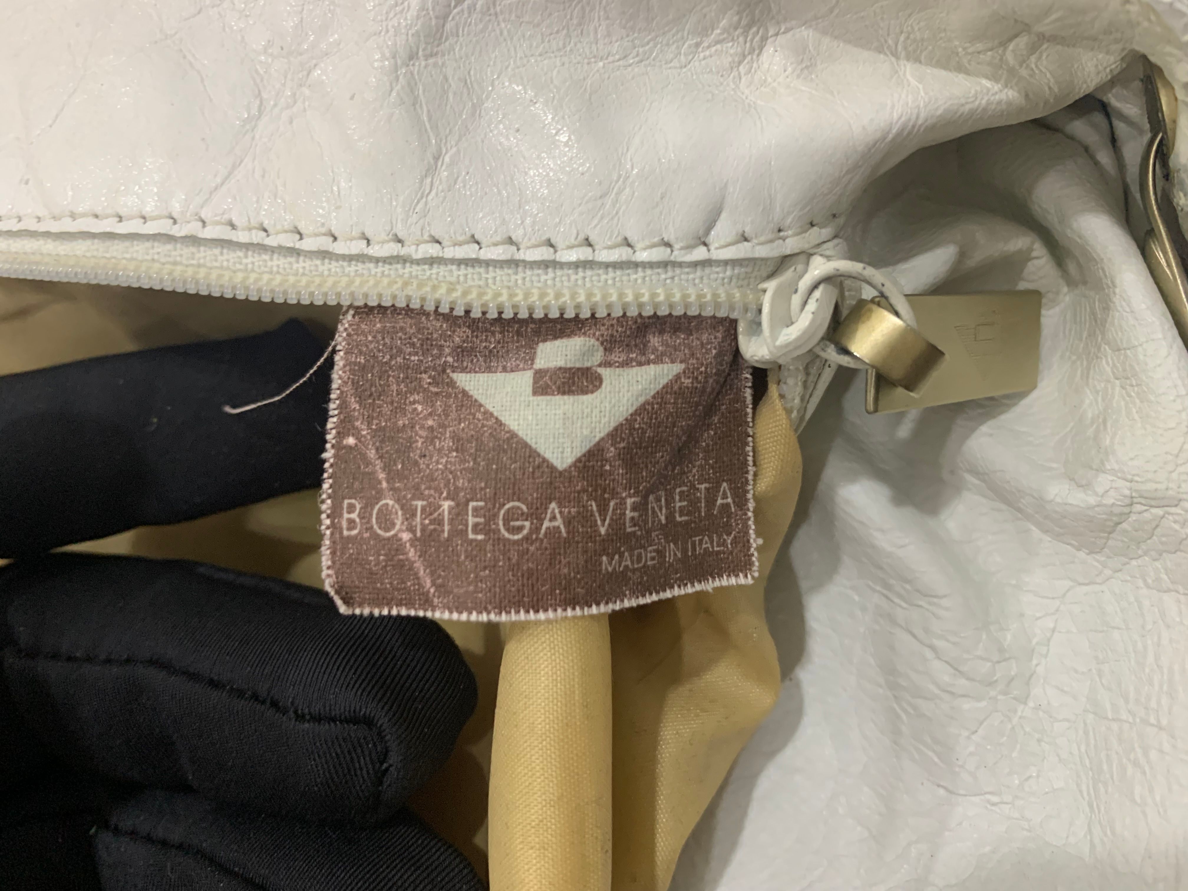 Authentic vintage bottega veneta white leather shoulder bag - 21