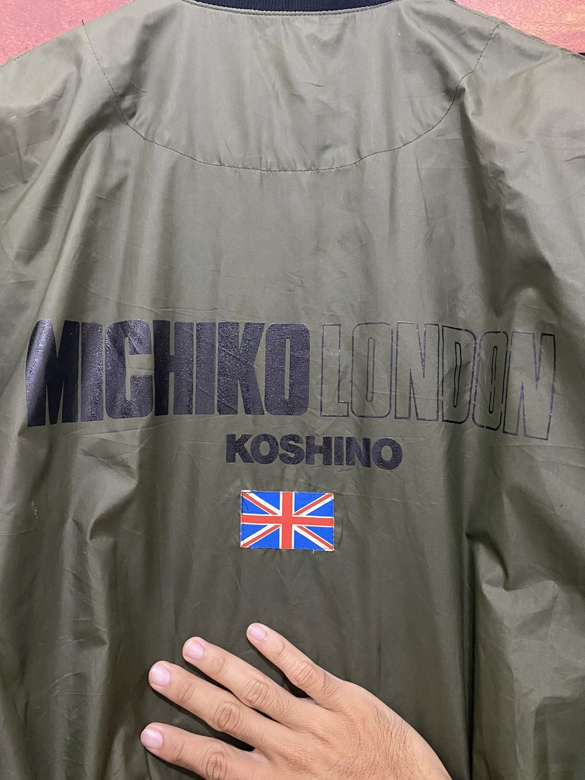 Japanese Brand - MICHIKO KOSHINO London Big Logo Army Green Lite Bomber - 7